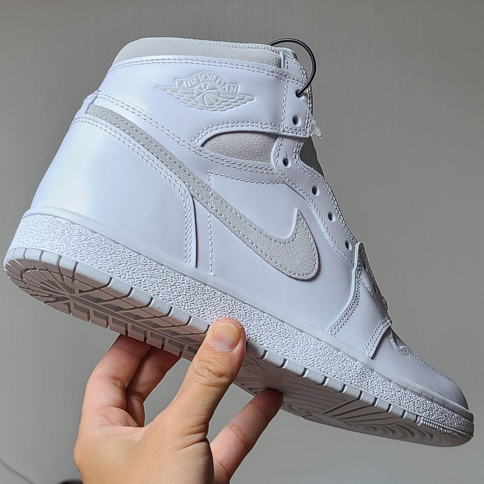 Jordan 1 High 85 Neutral Grey 착용 스타일