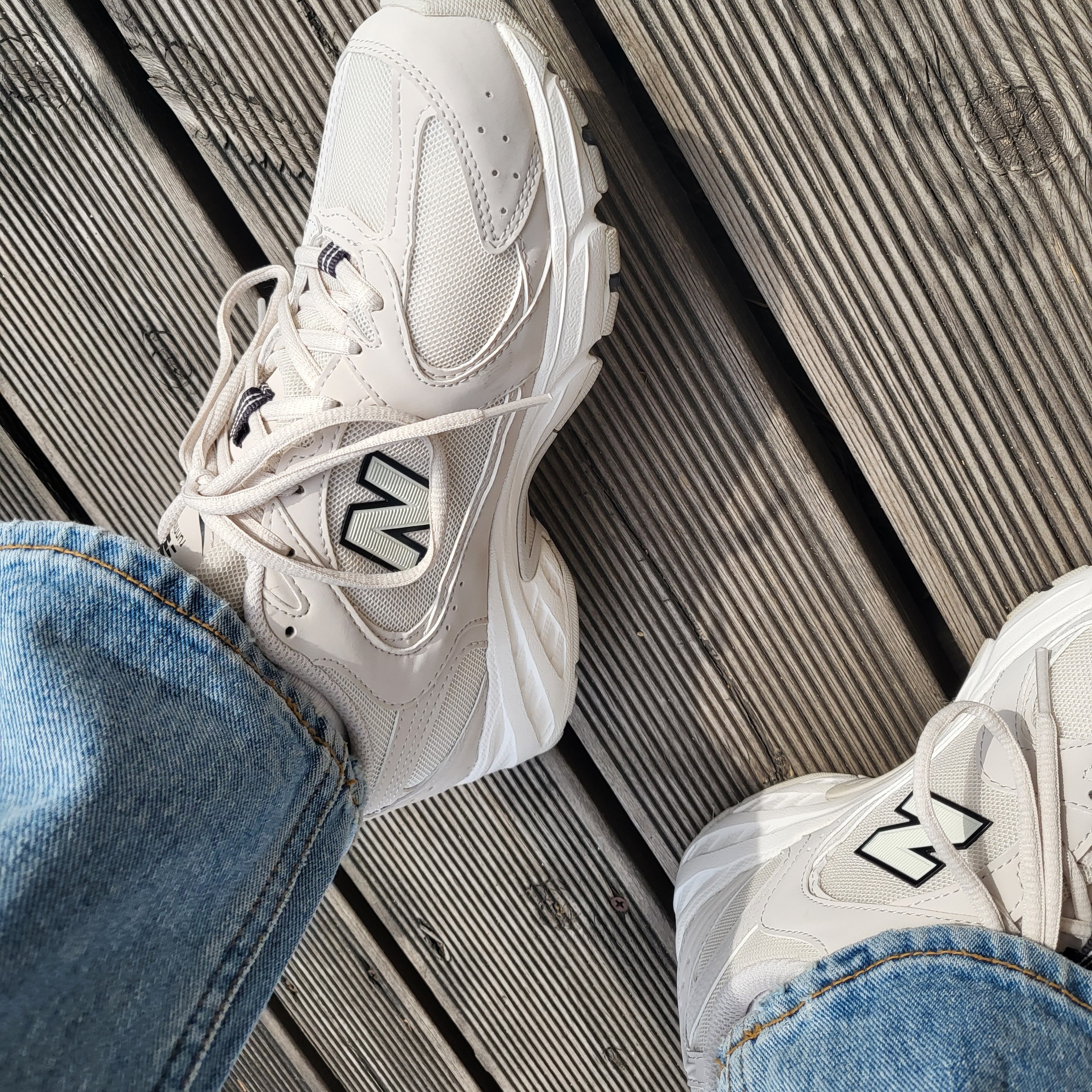 New Balance 530 Ivory 착용 스타일 - 2