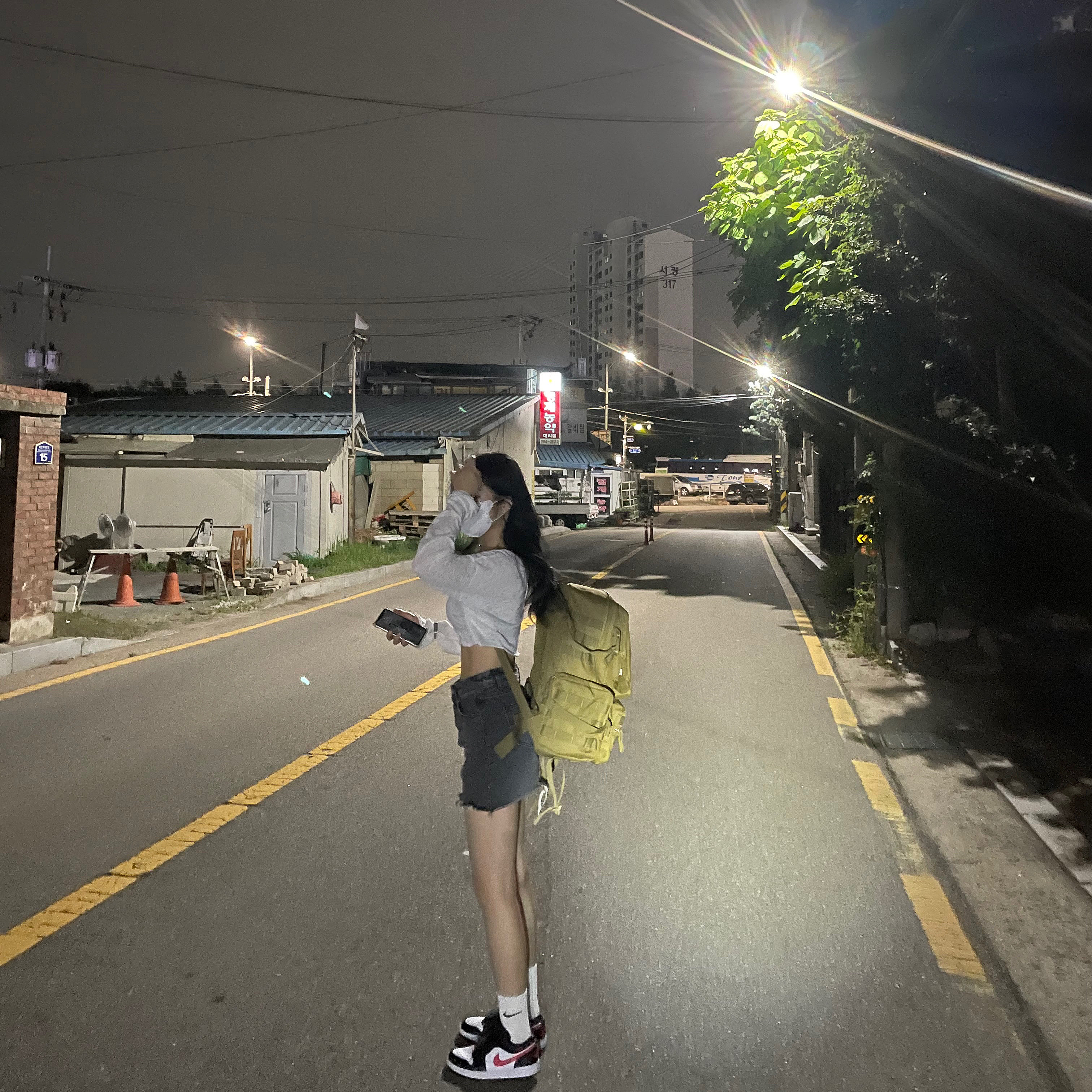 (W) Jordan 1 Low Black Siren Red 착용 스타일