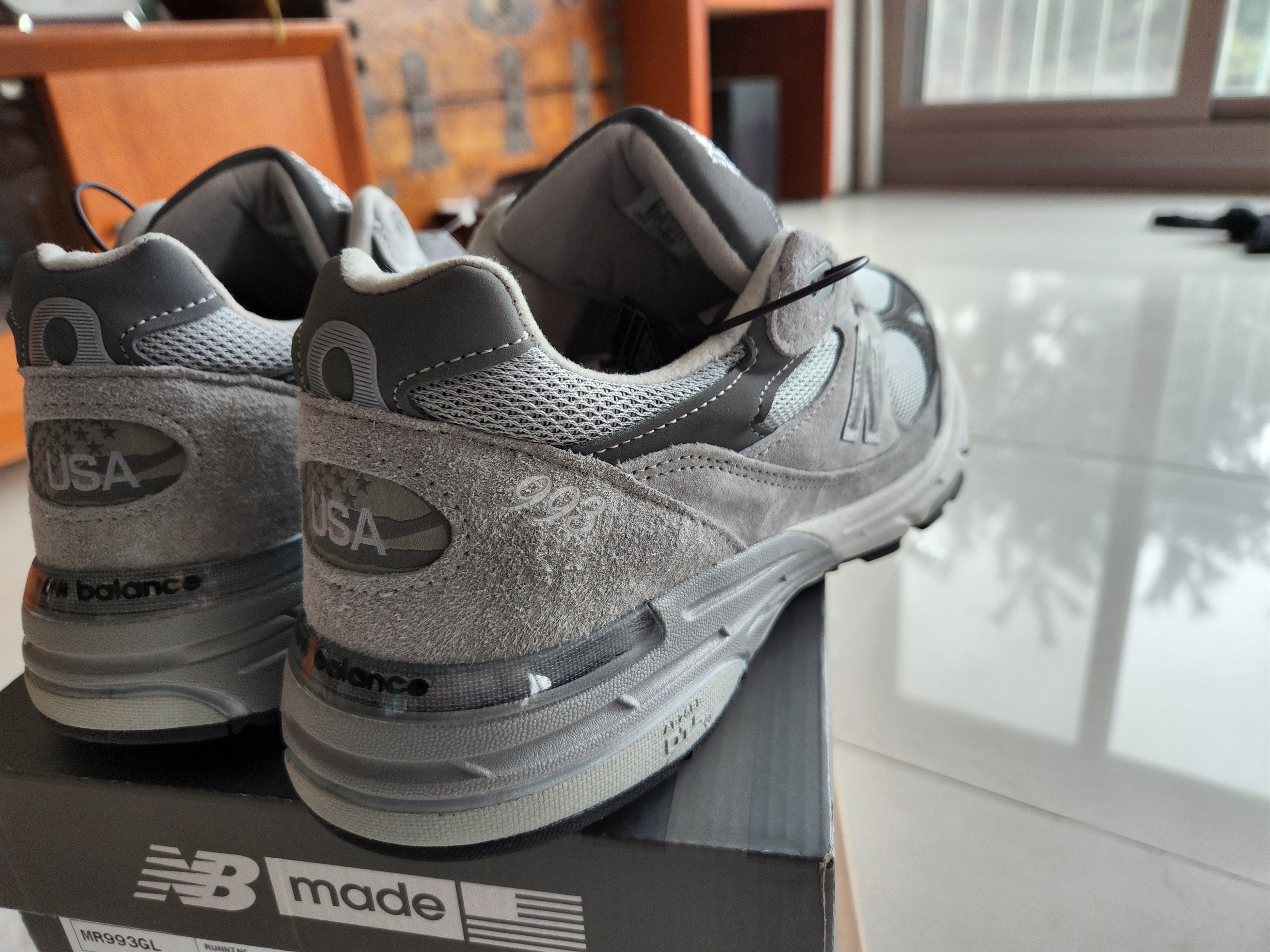 New Balance 993 Made in USA Grey - D Standard 착용 스타일 - 3