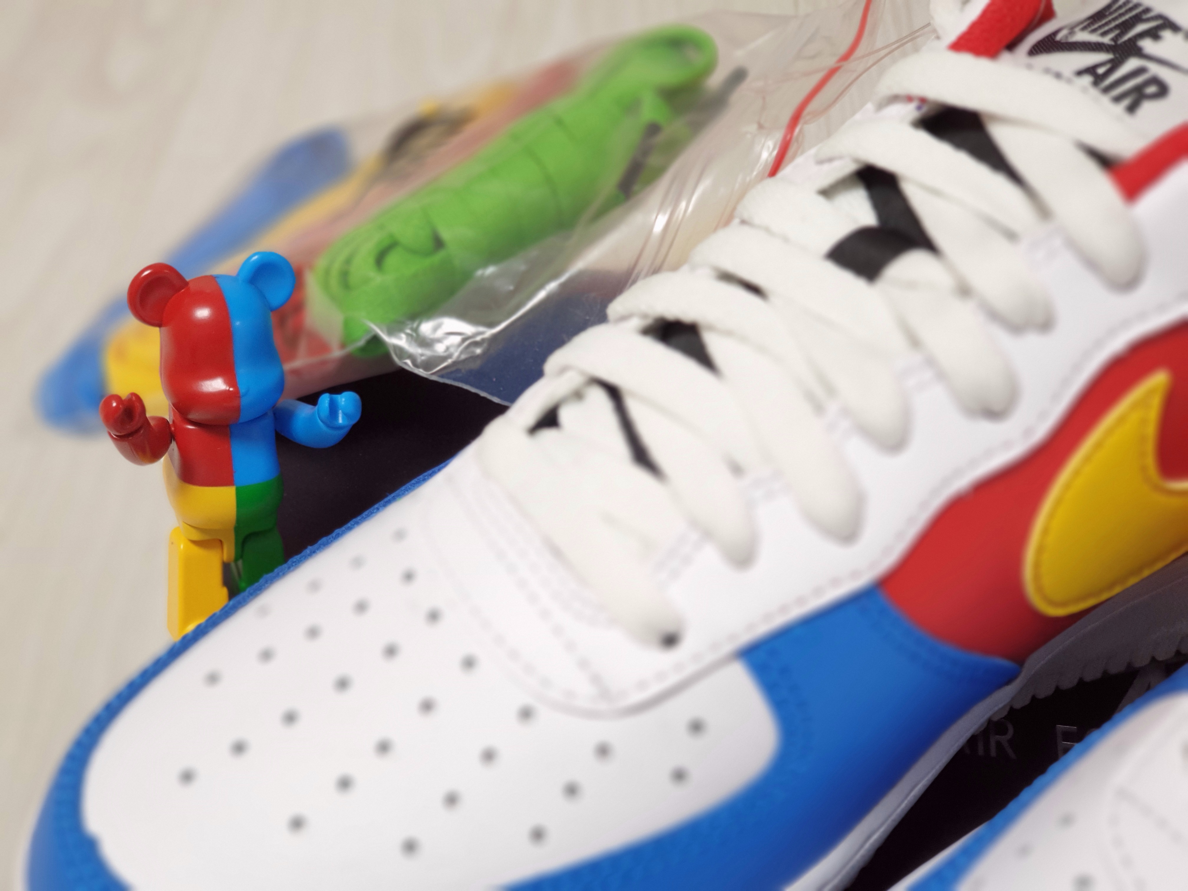 Nike x UNO Air Force 1 '07 QS White Yellow Zest 착용 스타일 - 3