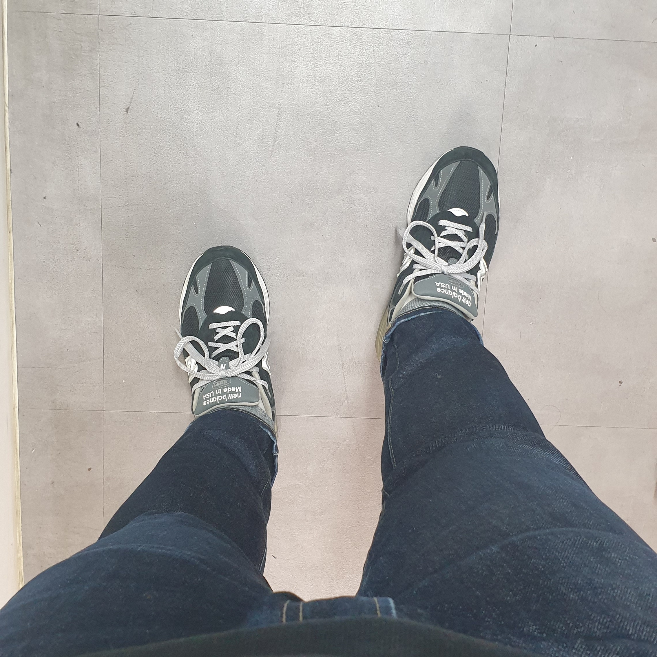 New Balance 993 Made in USA Black - D Standard 착용 스타일