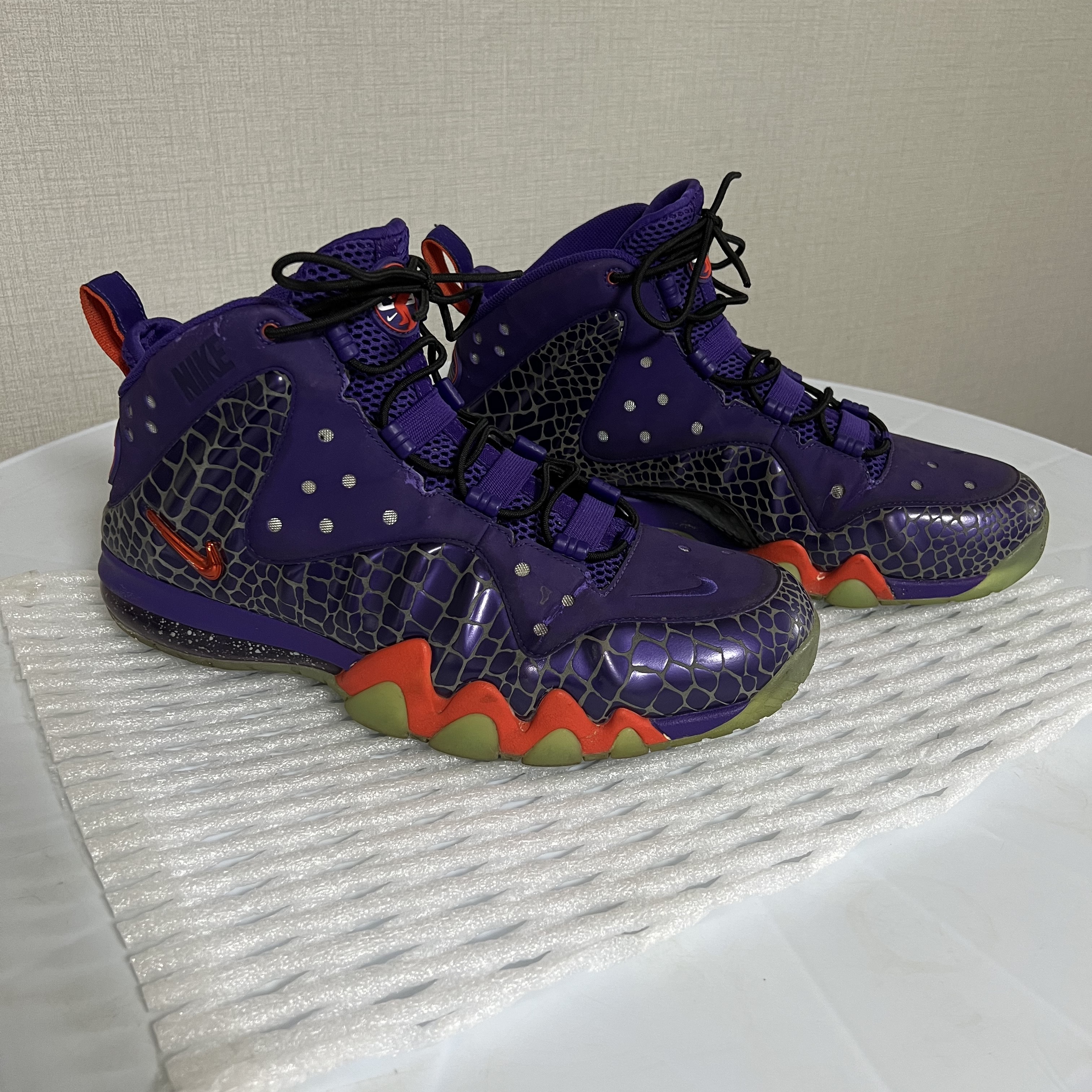 Nike Barkley Posite Max Suns 착용 스타일 - 2