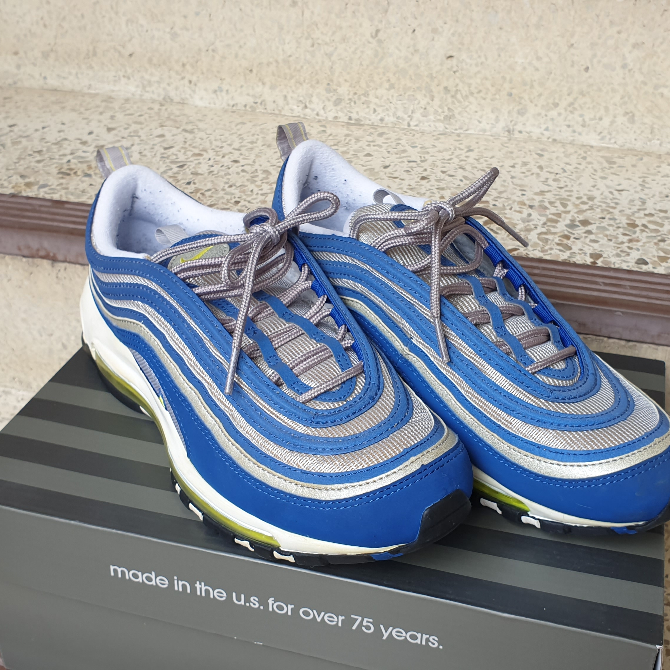 Nike Air Max 97 OG Royal Neon 착용 스타일