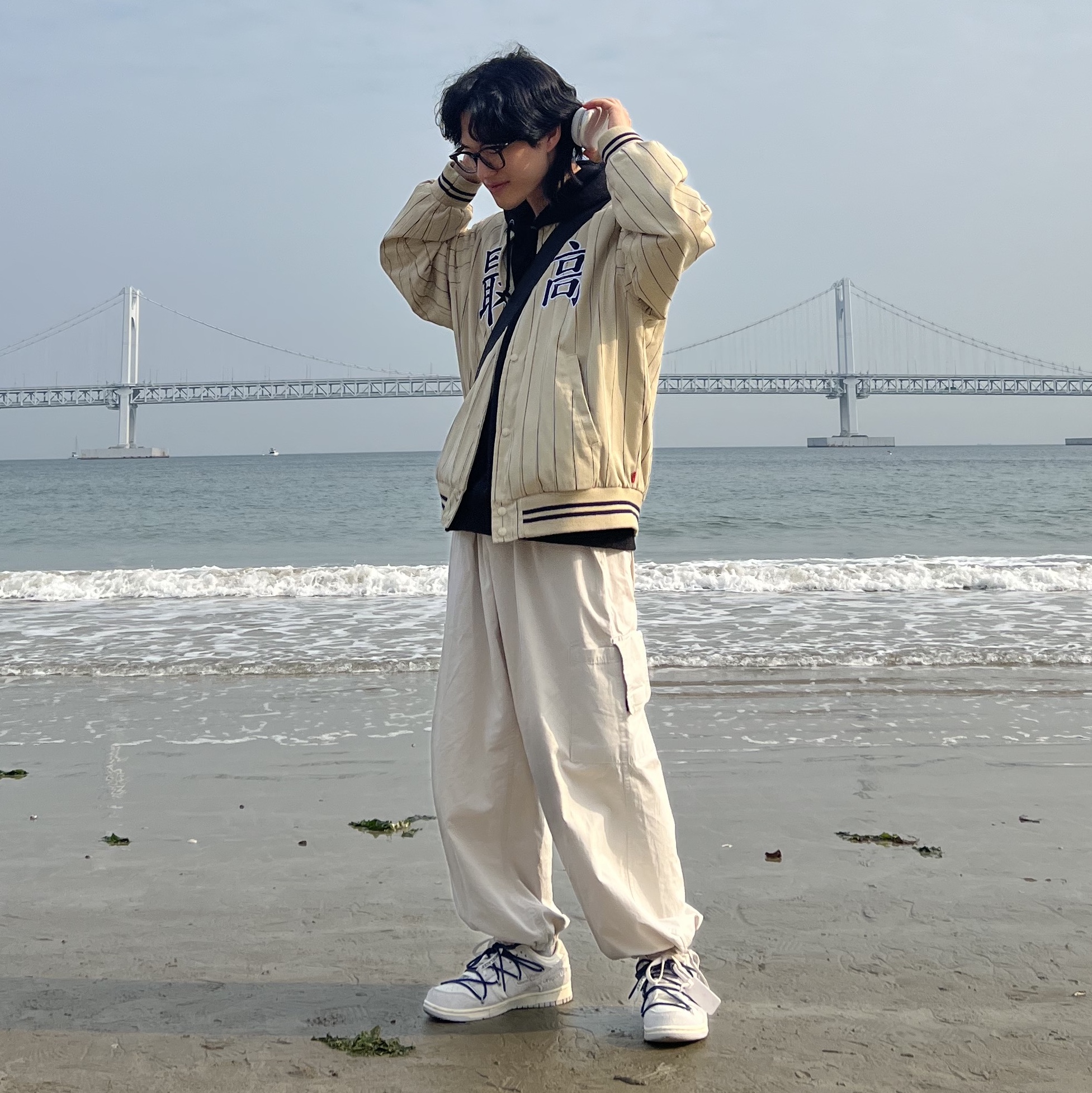 Supreme Pinstripe Varsity Jacket Tan - 19SS, Nike x Off-White Dunk Low The 50 - Lot 18 착용 스타일 - 2