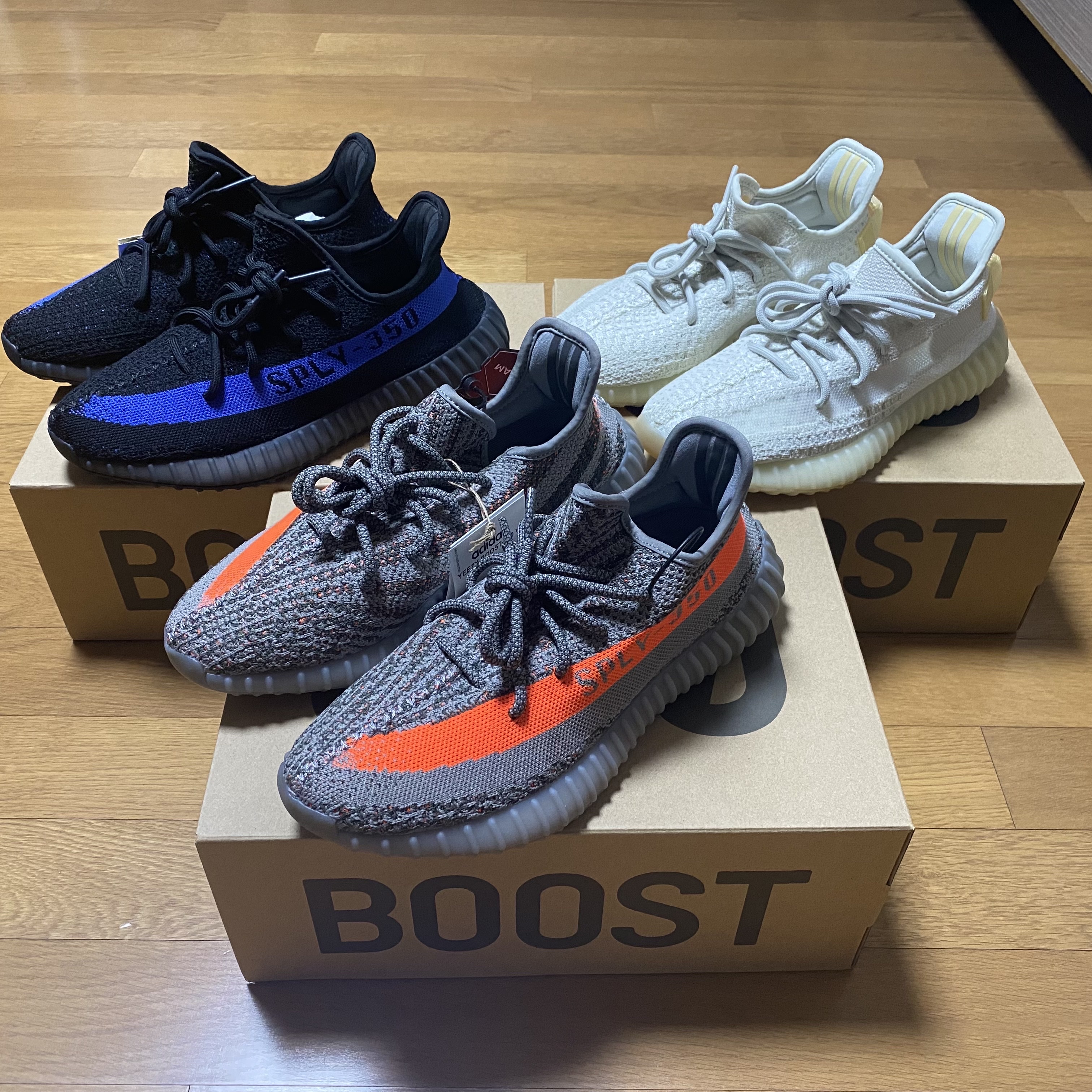Adidas Yeezy Boost 350 V2 Dazzling Blue, Adidas Yeezy Boost 350 V2 Beluga - Reflective 착용 스타일