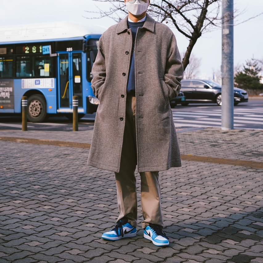 Jordan 1 Low Dark Powder Blue, Palace Tri-Pal Knit Blue - 20FW 착용 스타일