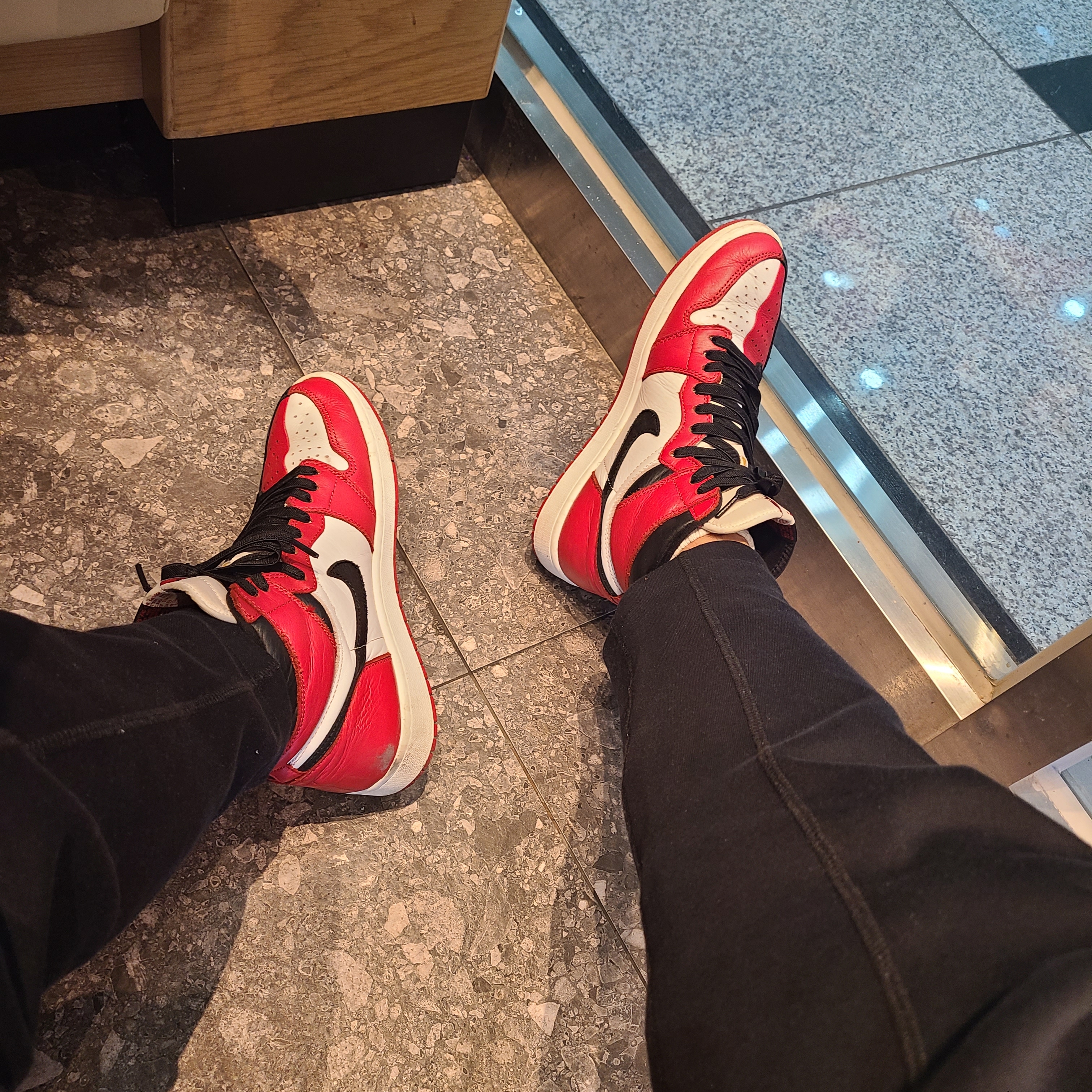 Jordan 1 Retro High Homage To Home (Non-Numbered) 착용 스타일