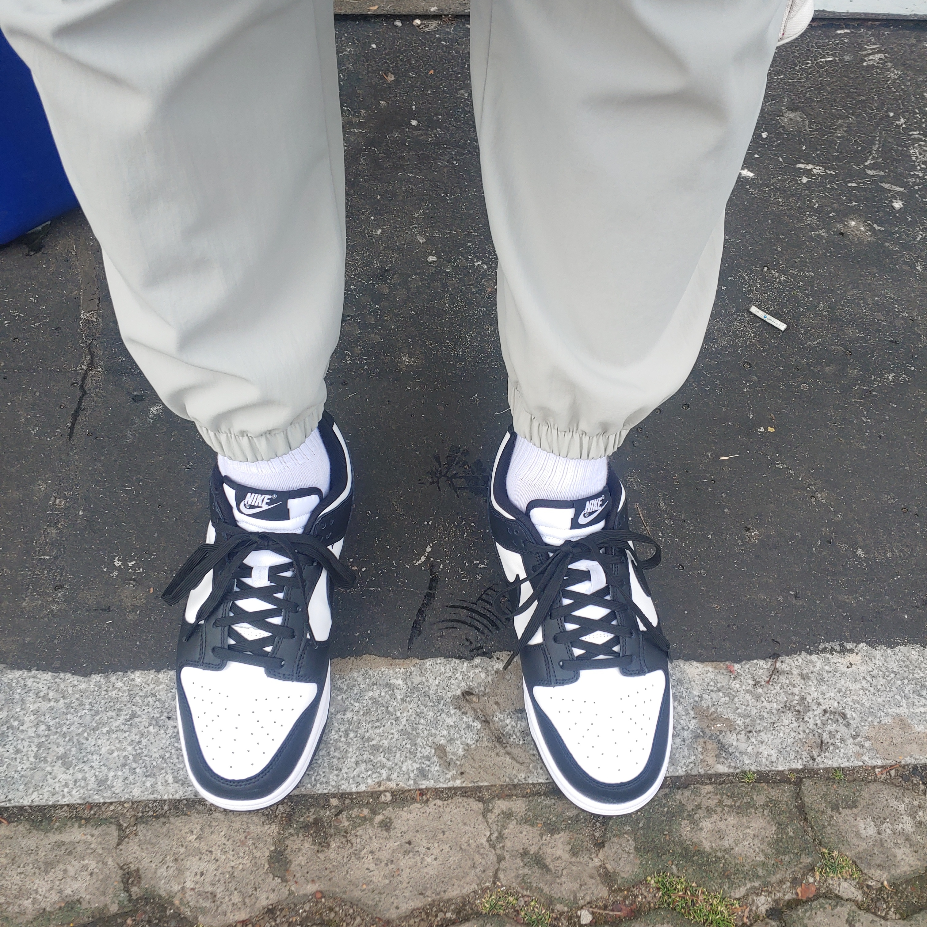 Nike Dunk Low Retro Black 착용 스타일