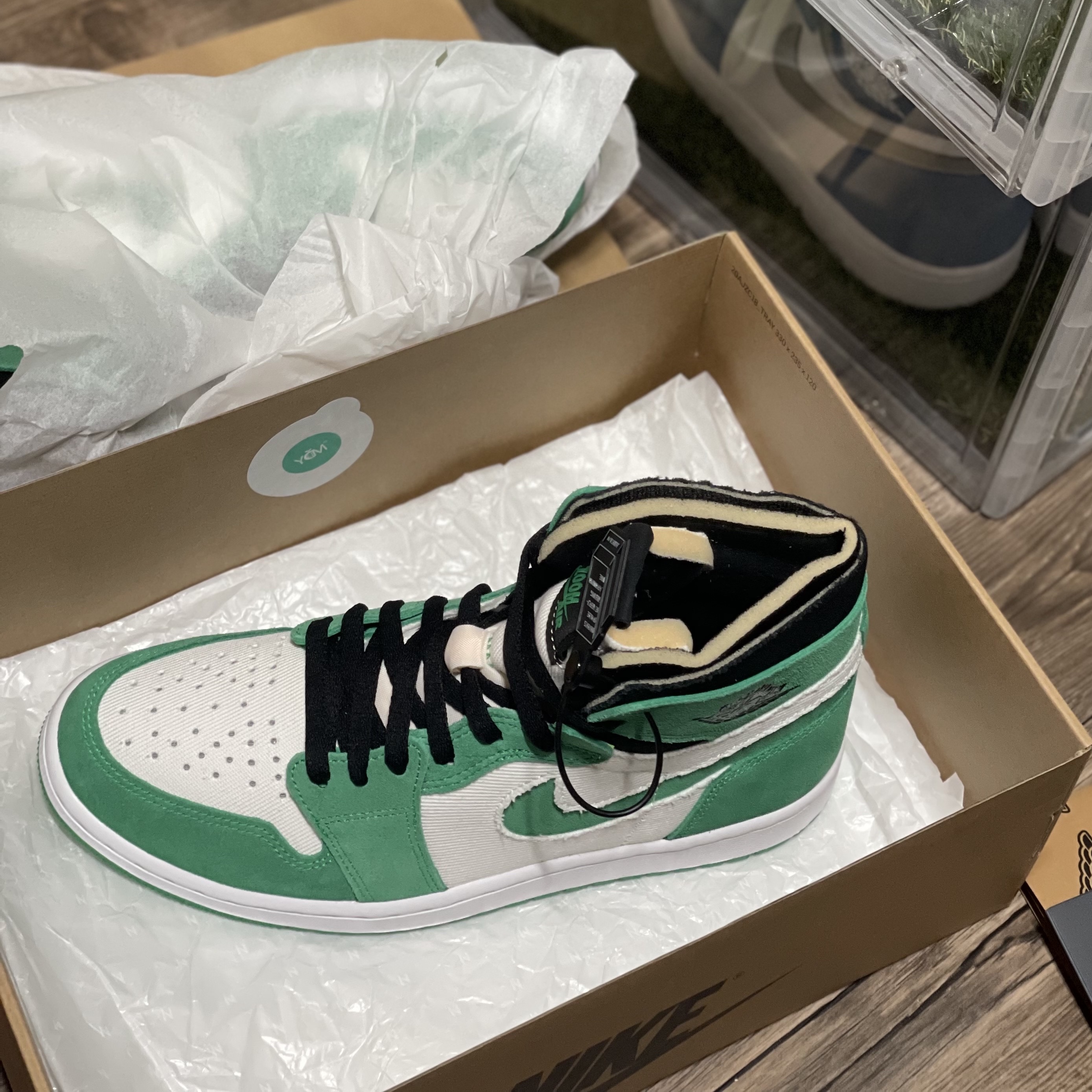 Jordan 1 Zoom Air CMFT Stadium Green 착용 스타일