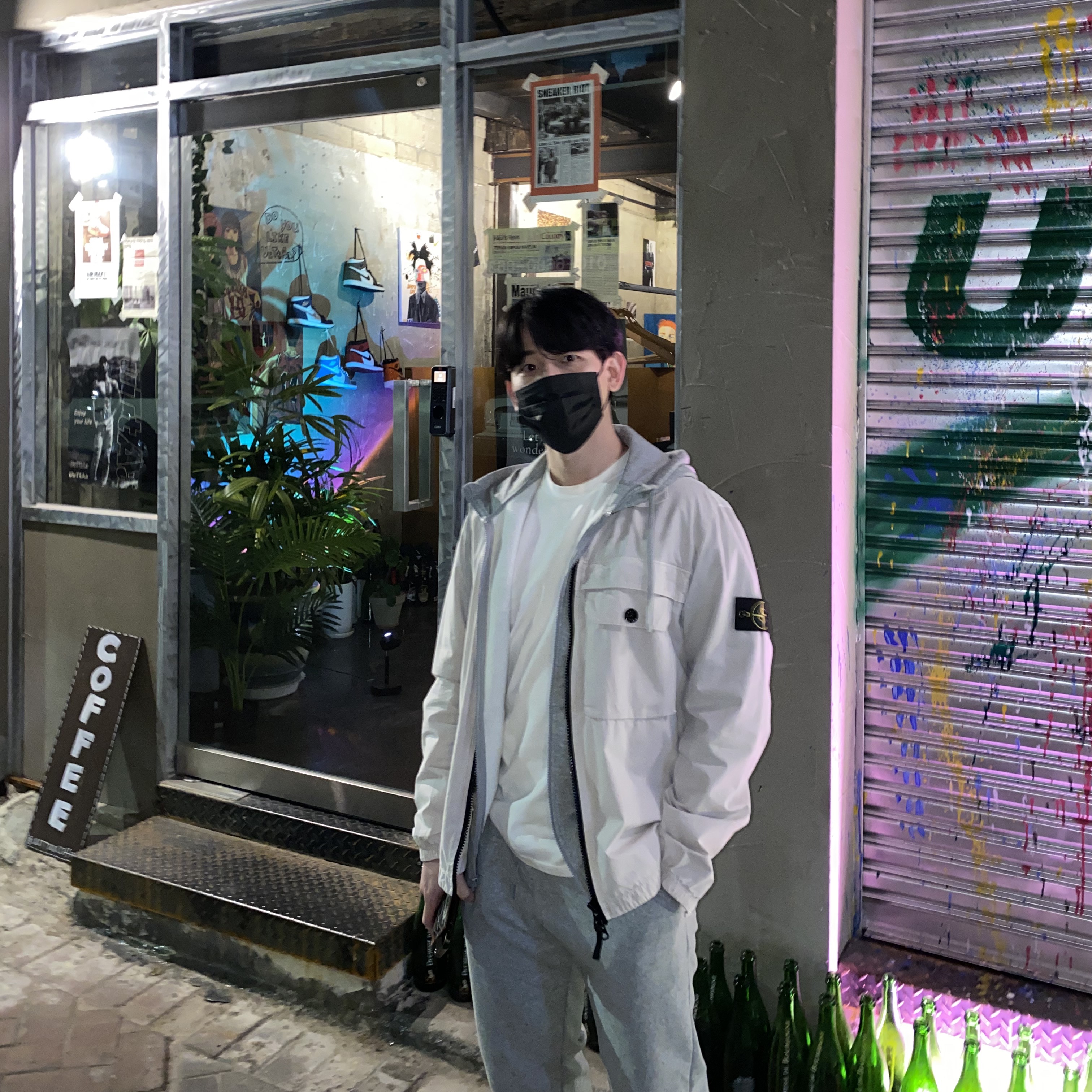 Stone Island 12619 Supima Cotton Twill Stretch-TC Garment Dyed Overshirt Black - 22SS 착용 스타일