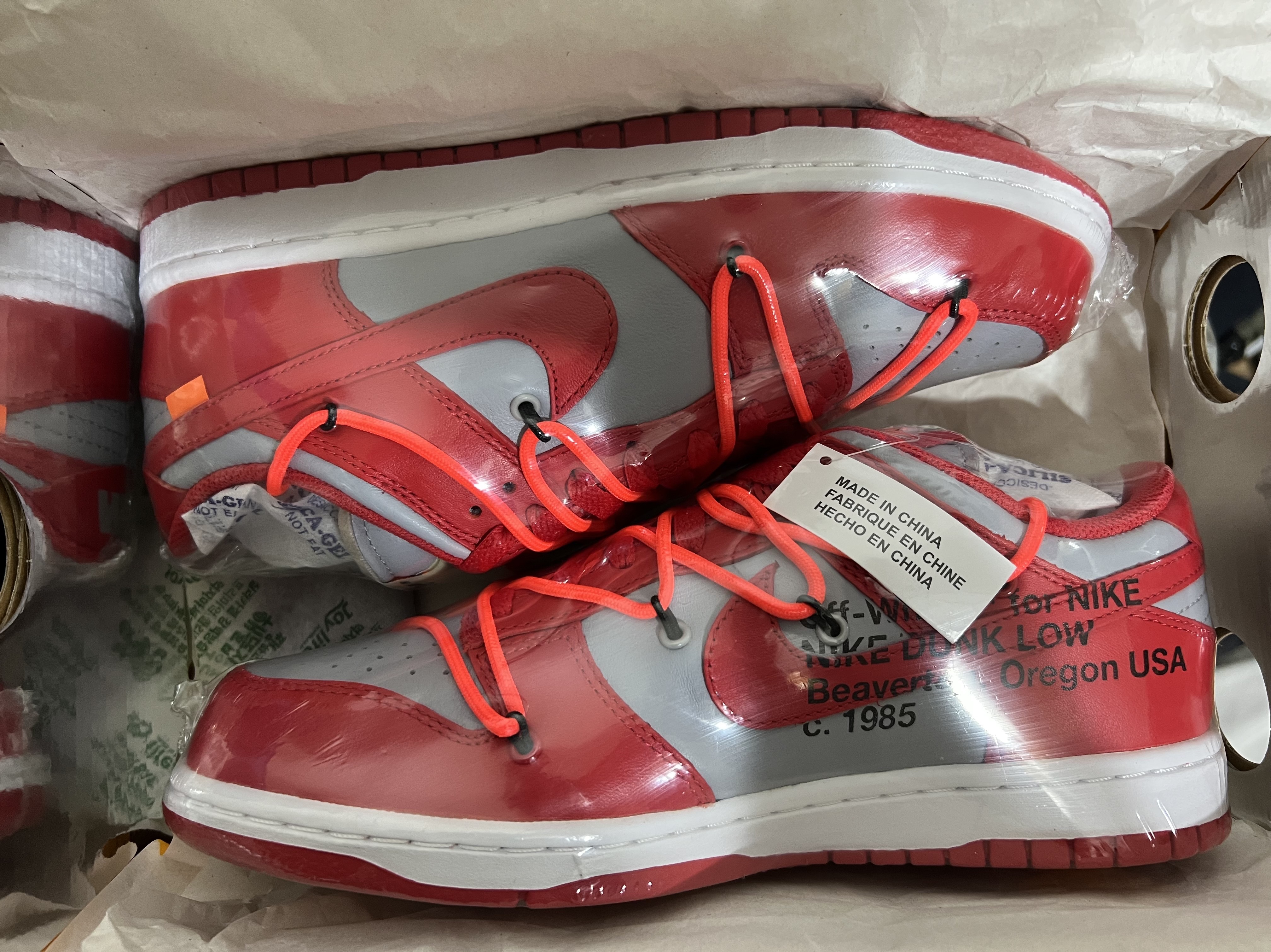 Nike x Off-White Dunk Low University Red 착용 스타일 - 2