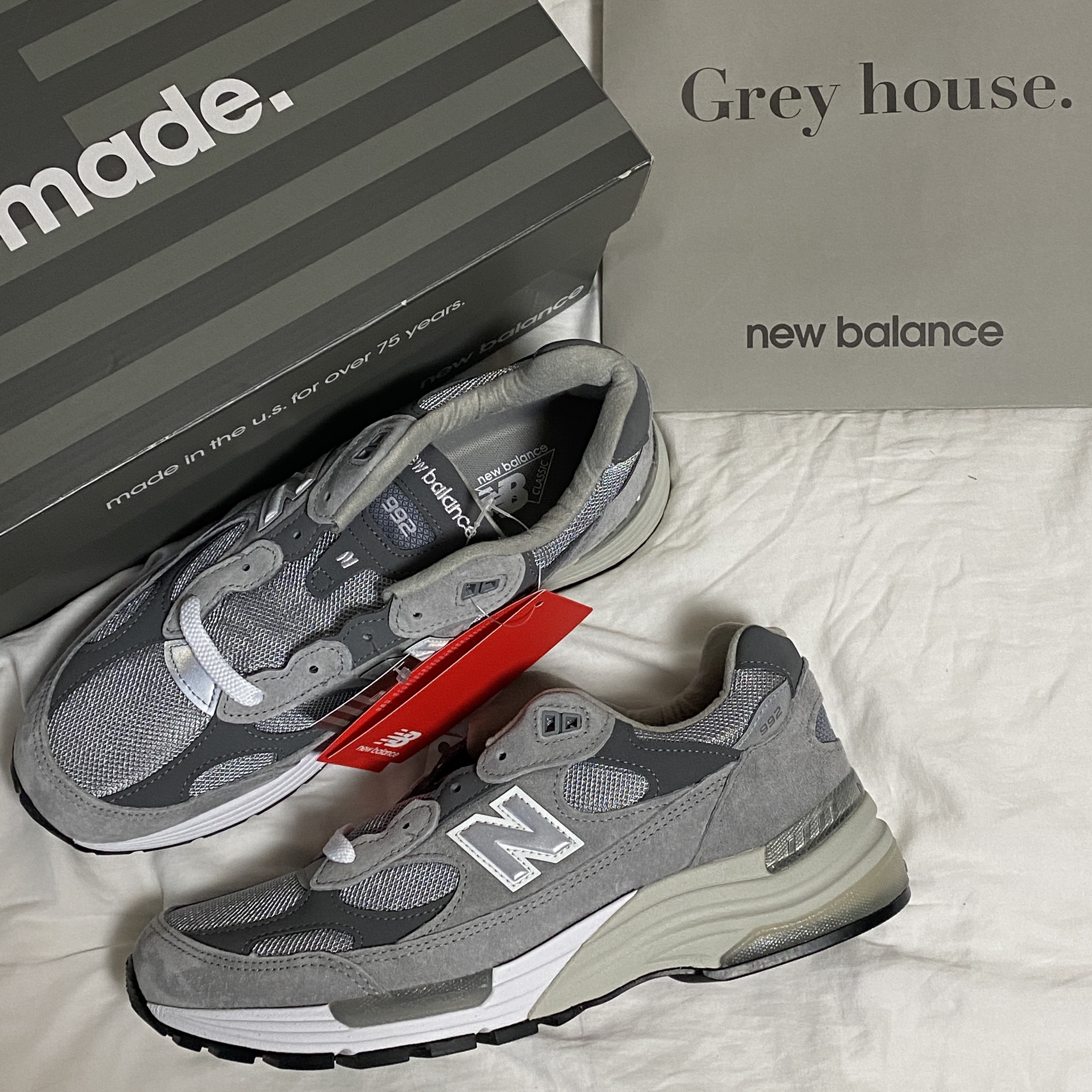 New Balance 992 Made in USA Grey - D Standard 착용 스타일 - 1