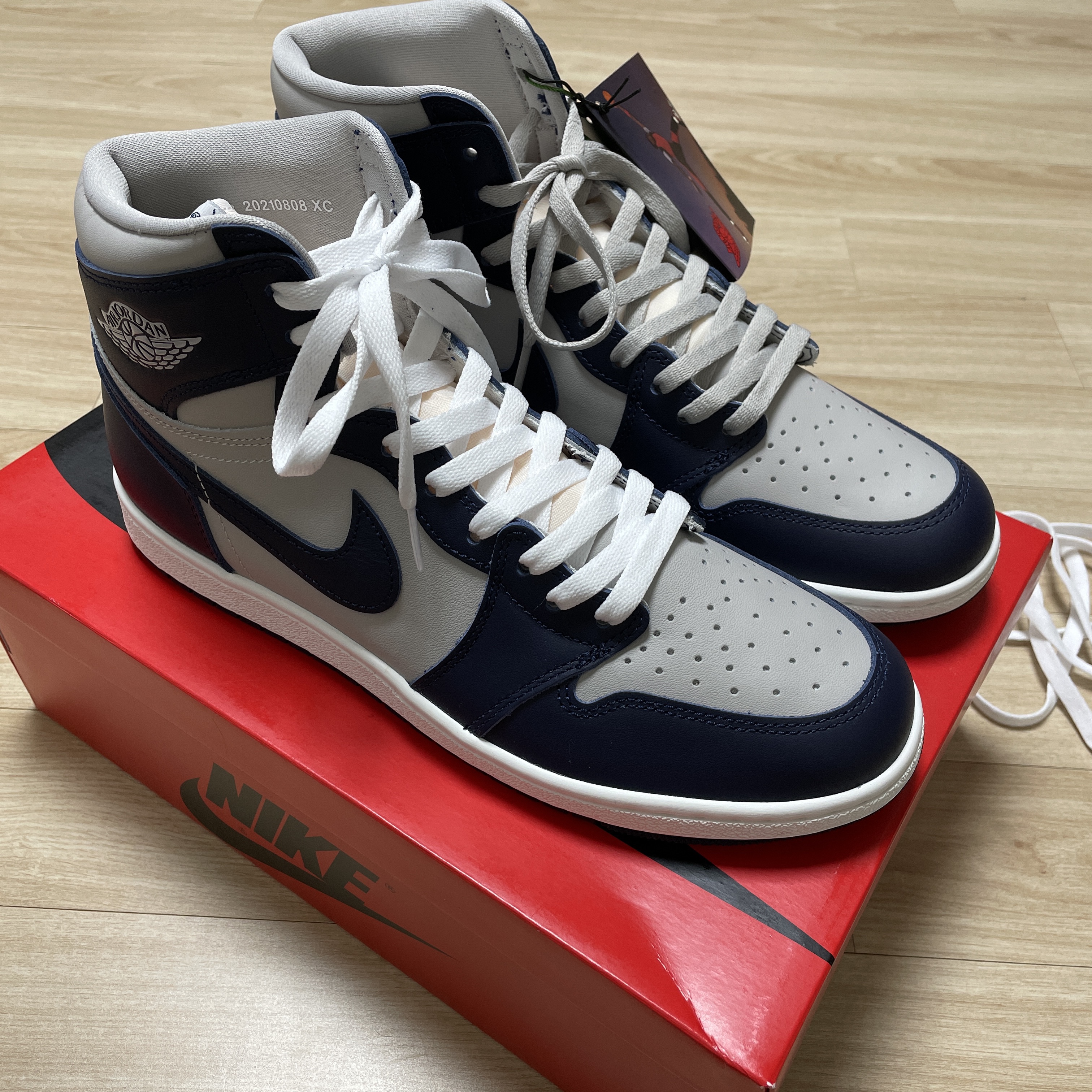 Jordan 1 High 85 College Navy 착용 스타일 - 2