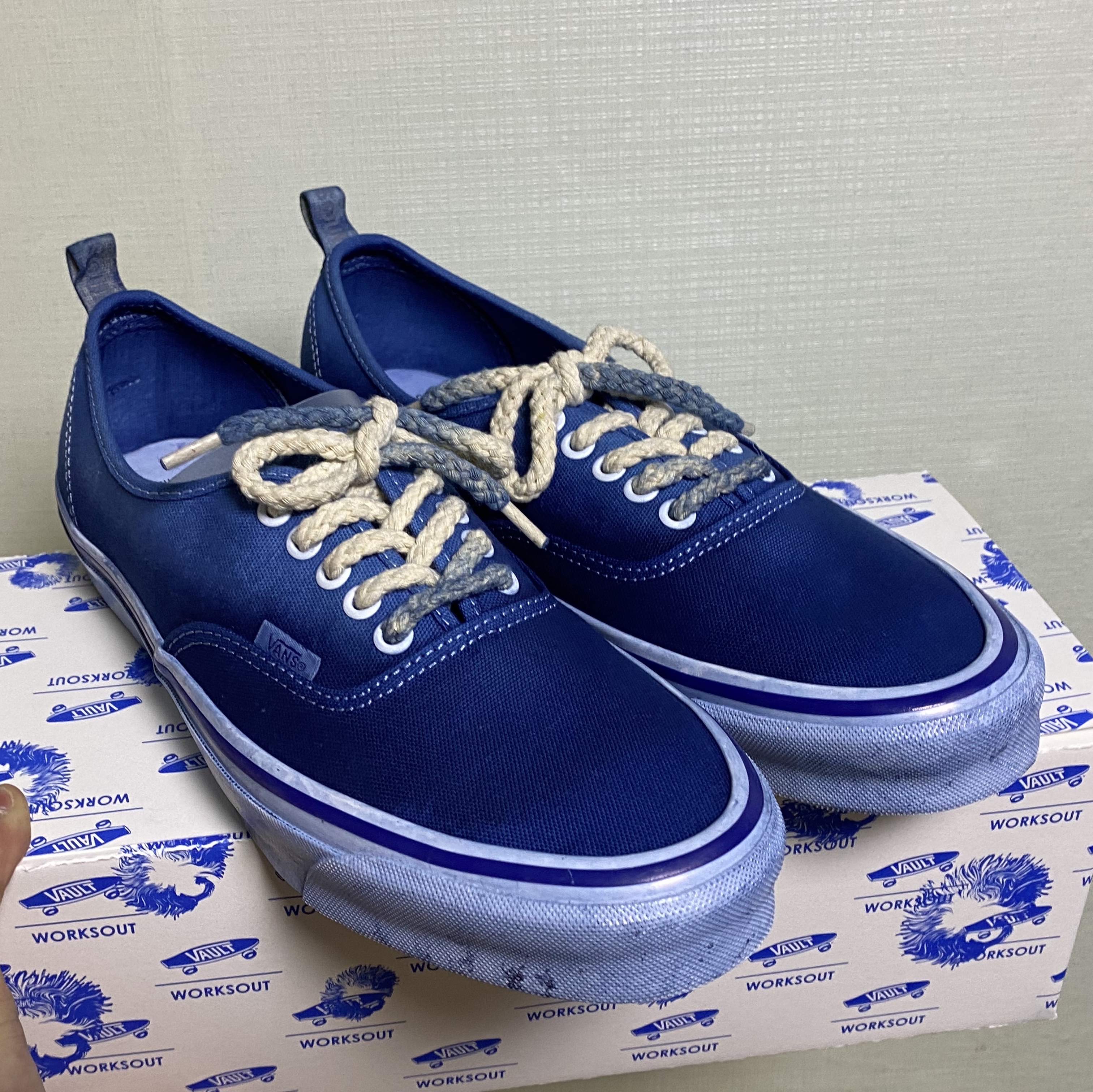 Vans Vault x Worksout OG Authentic LX Indigo 착용 스타일 - 1