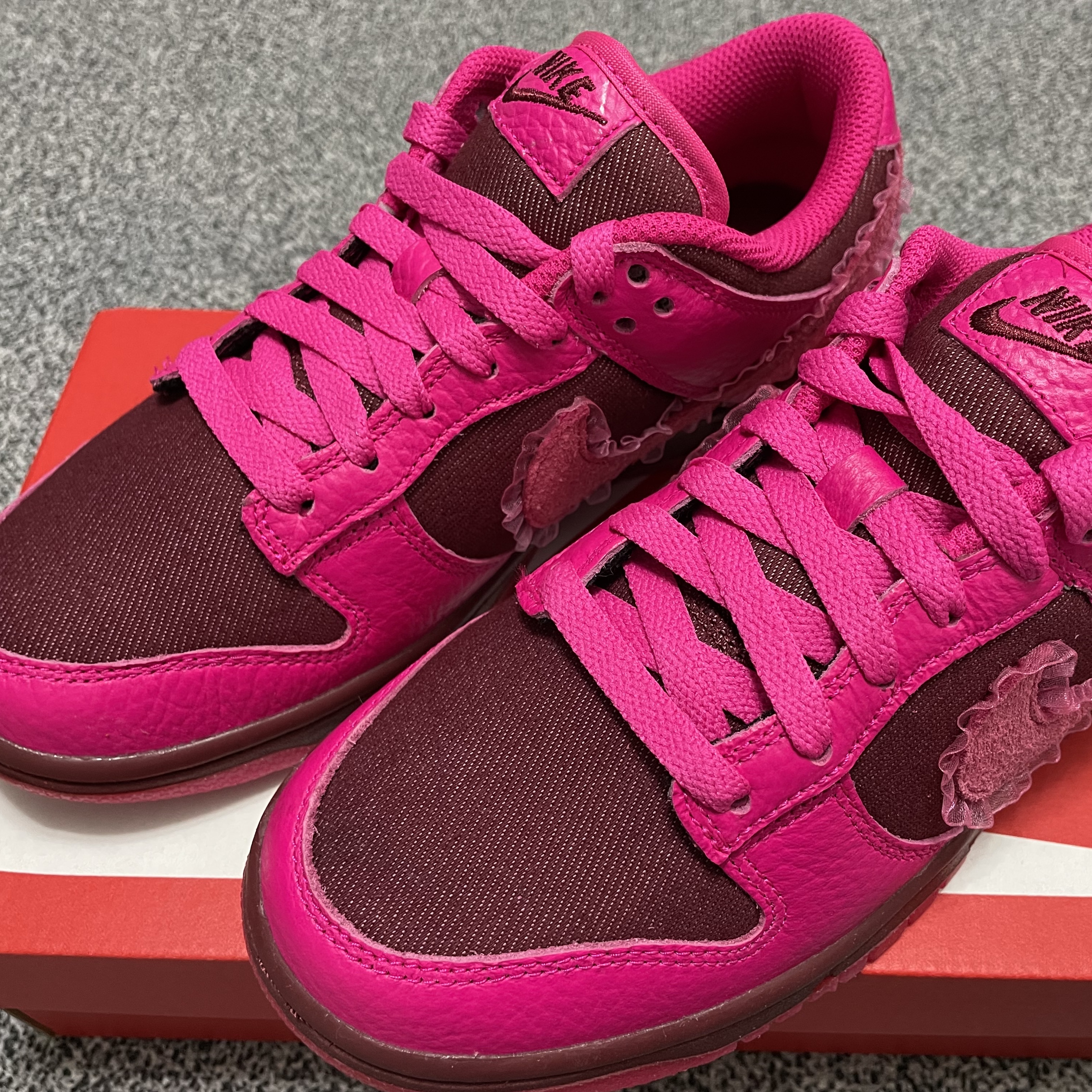 (W) Nike Dunk Low Prime Pink, (GS) Nike Dunk Low Pink Foam 착용 스타일 - 2