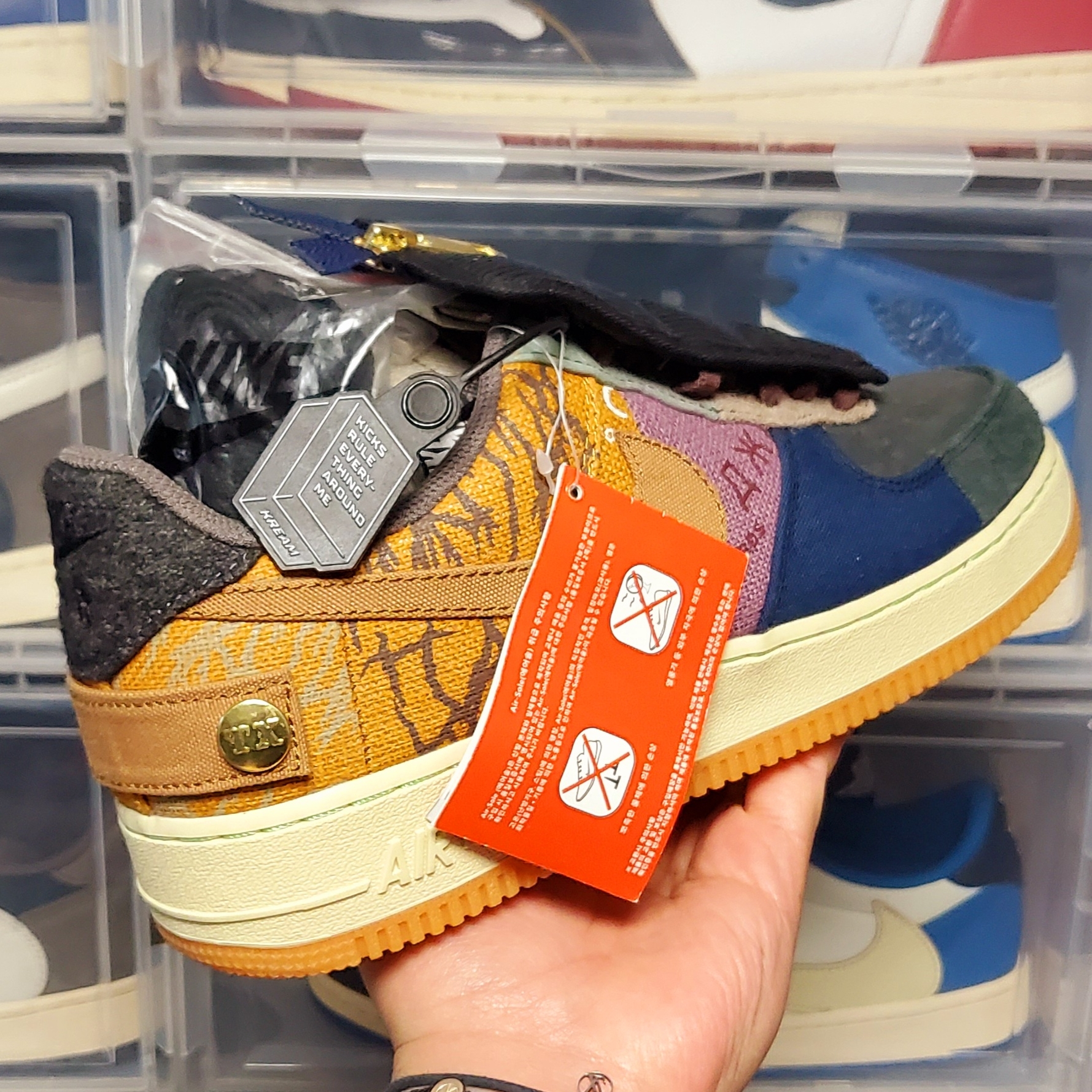 Nike x Travis Scott Air Force 1 Low Cactus Jack 착용 스타일 - 4