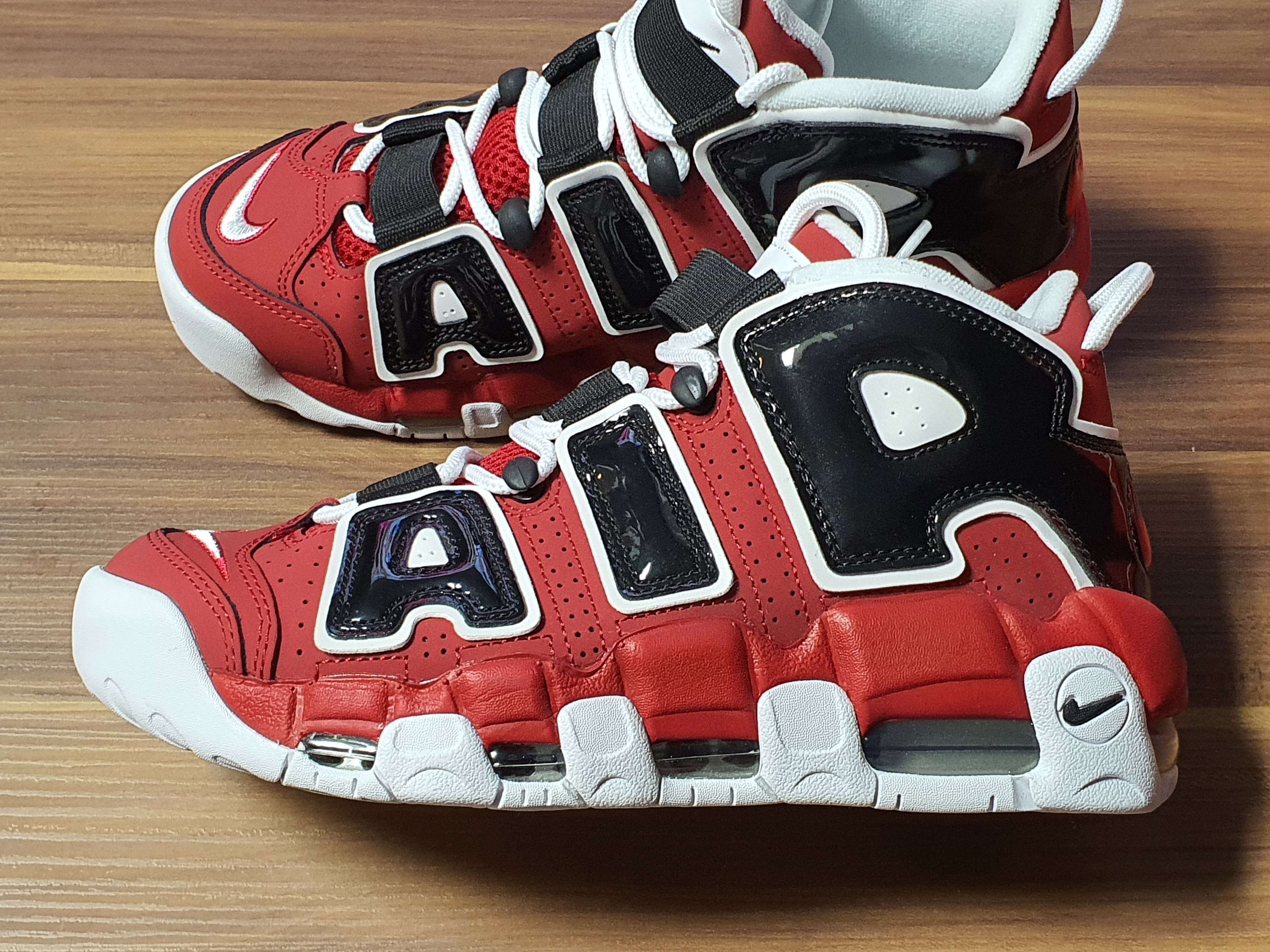 Nike Air More Uptempo 96 Bulls 2021 착용 스타일 - 3