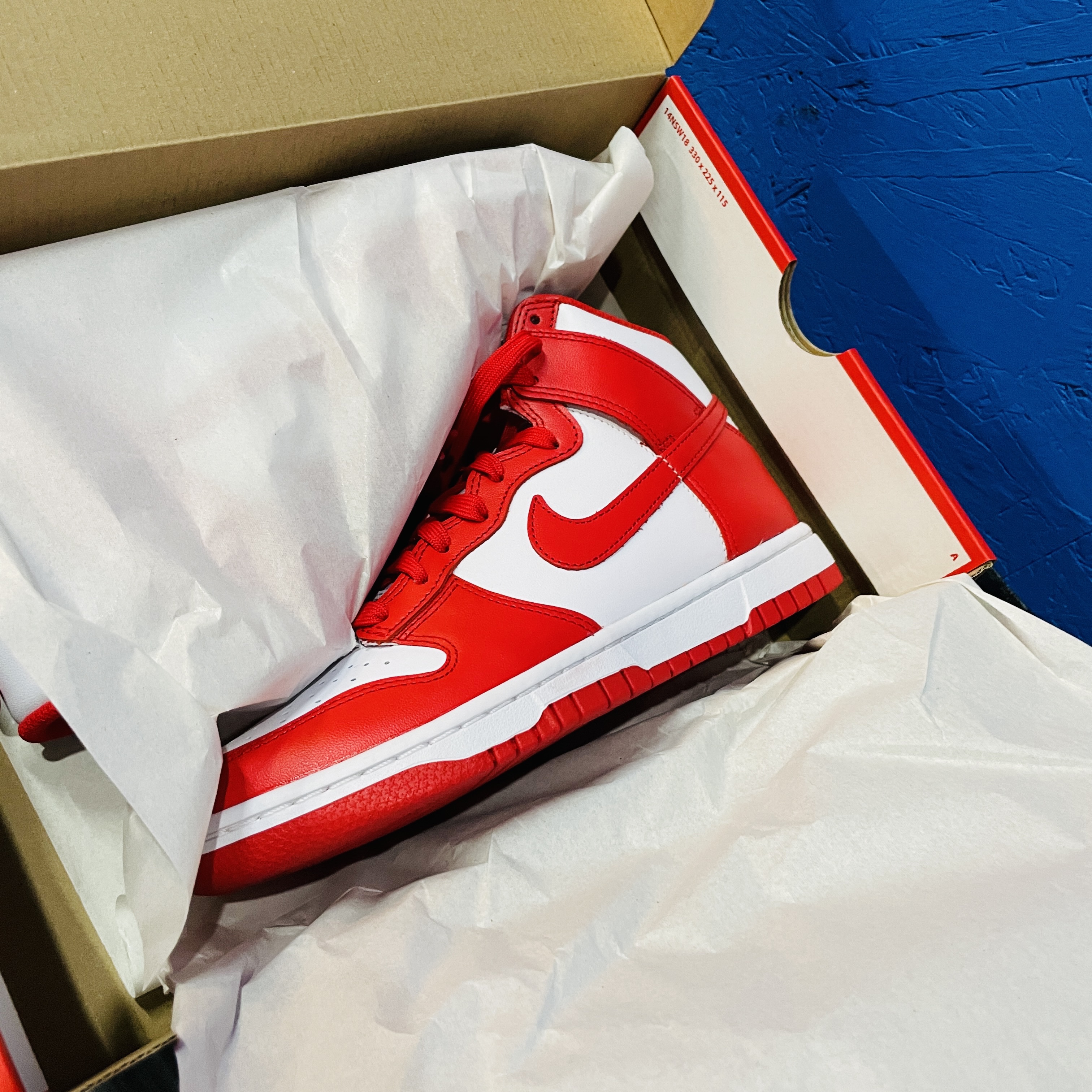 Nike Dunk High Retro Championship White and Red 착용 스타일 - 2
