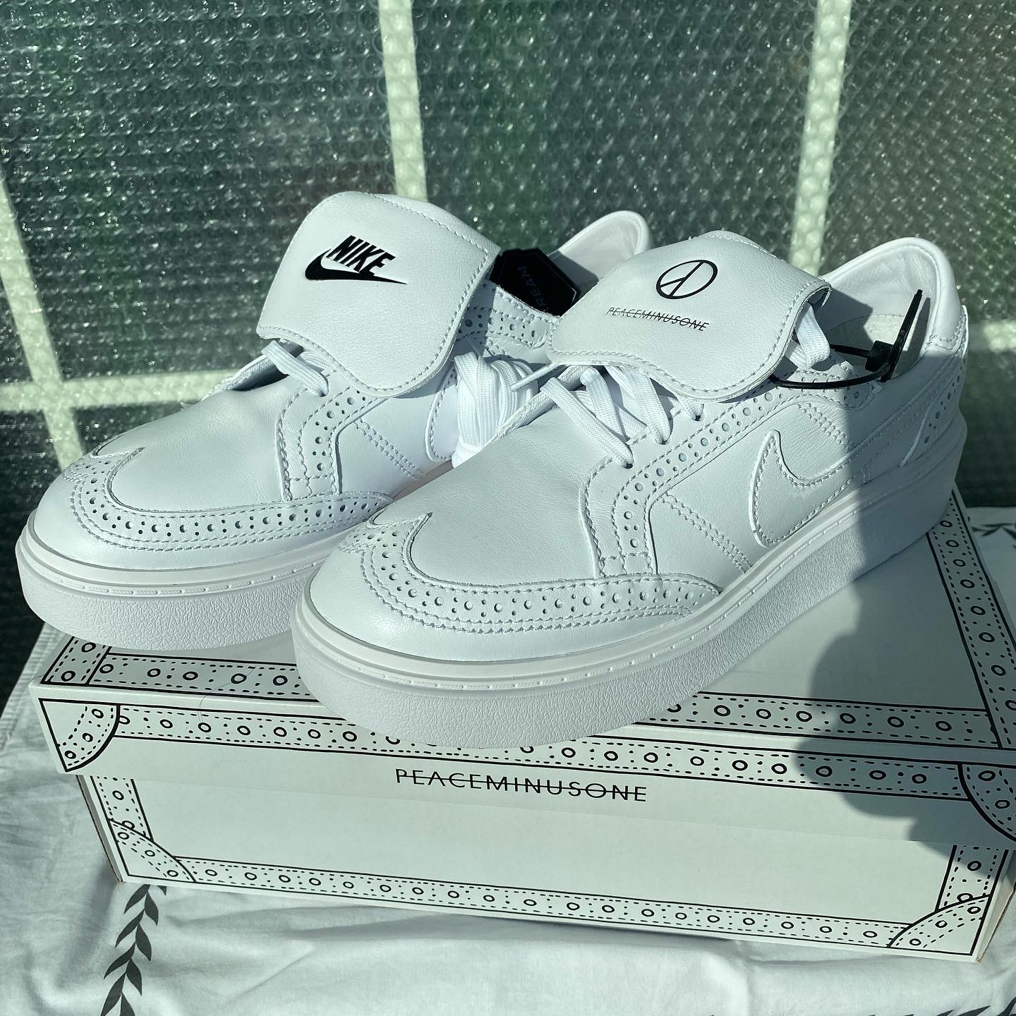 Nike x Peaceminusone Kwondo1 White 착용 스타일 - 3