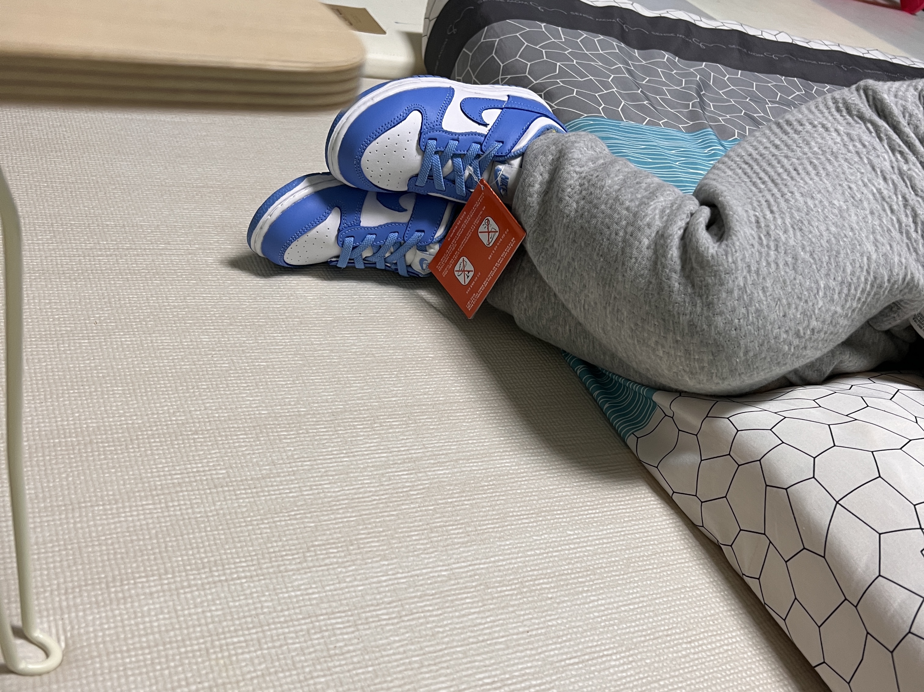 (TD) Nike Dunk Low University Blue 착용 스타일 - 2