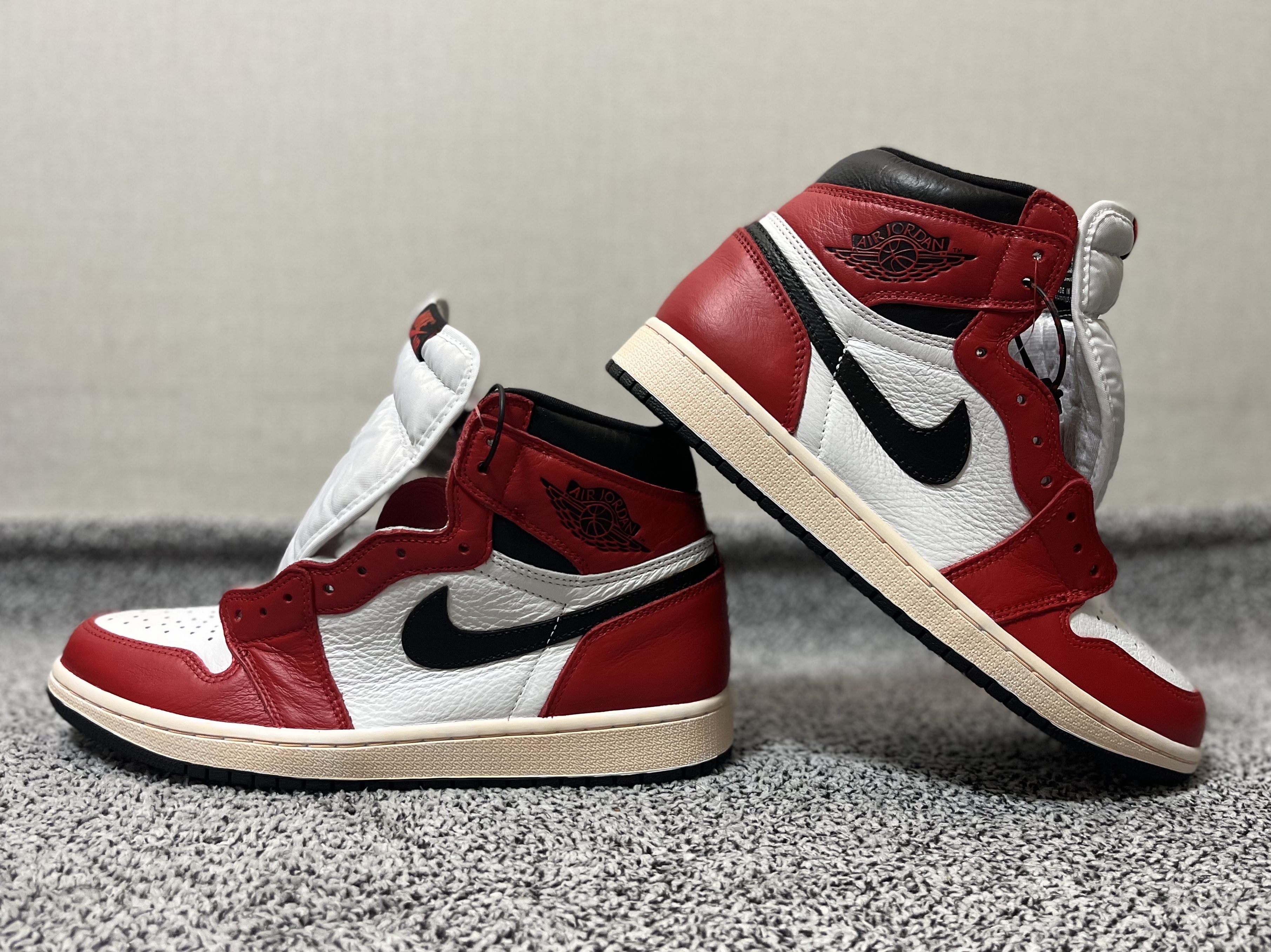 Jordan 1 Retro High OG Light Fusion Red 착용 스타일 - 1