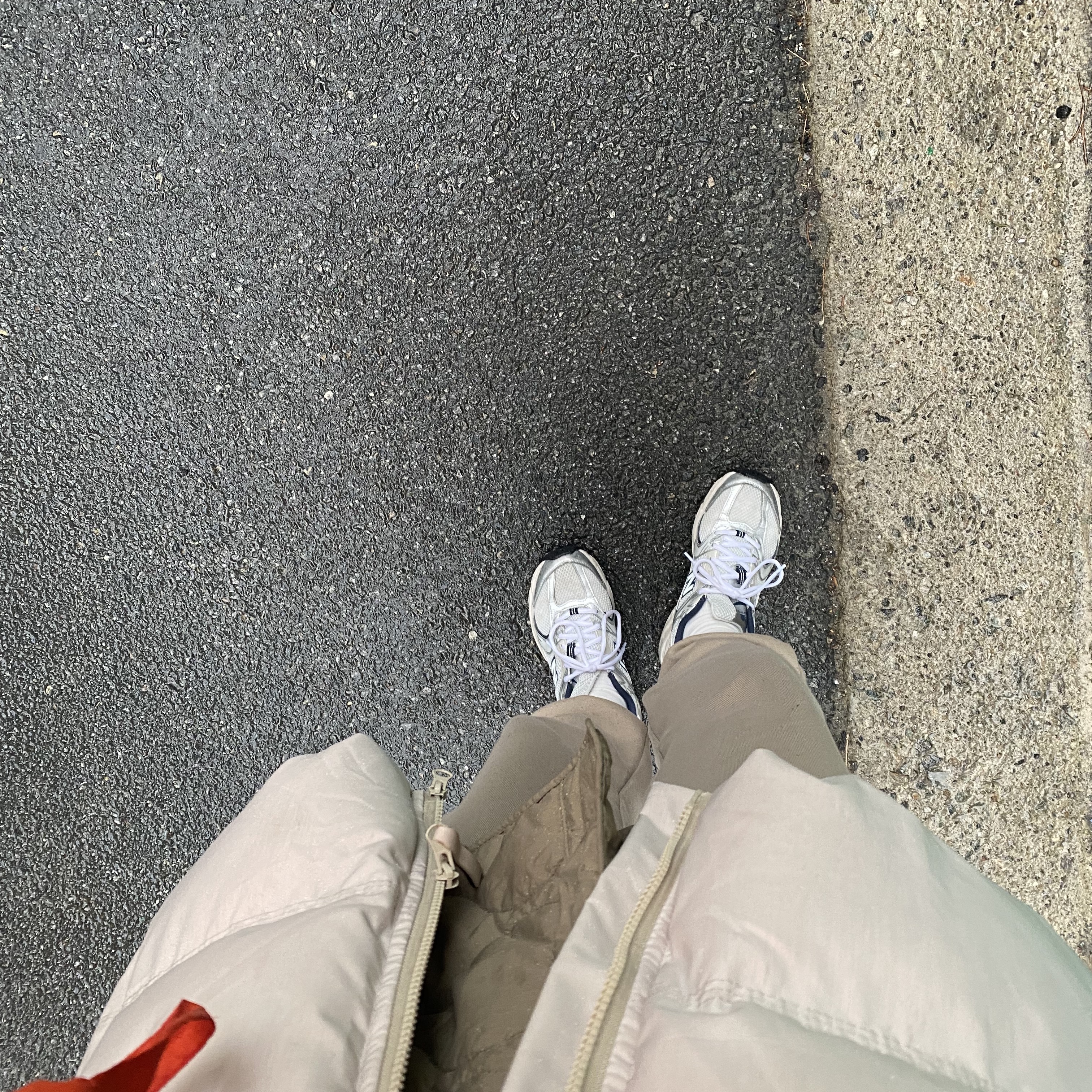 New Balance 530 Steel Grey 착용 스타일