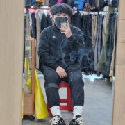 KREAM 프로필 이미지