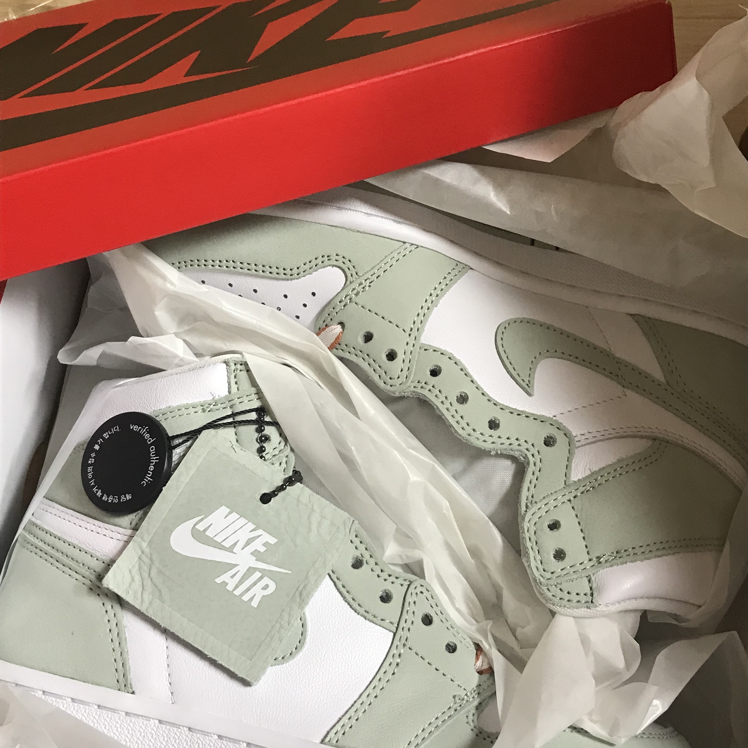 Jordan 1 Retro High OG Court Purple 2020, (W) Jordan 1 Retro High OG Seafoam 착용 스타일 - 2