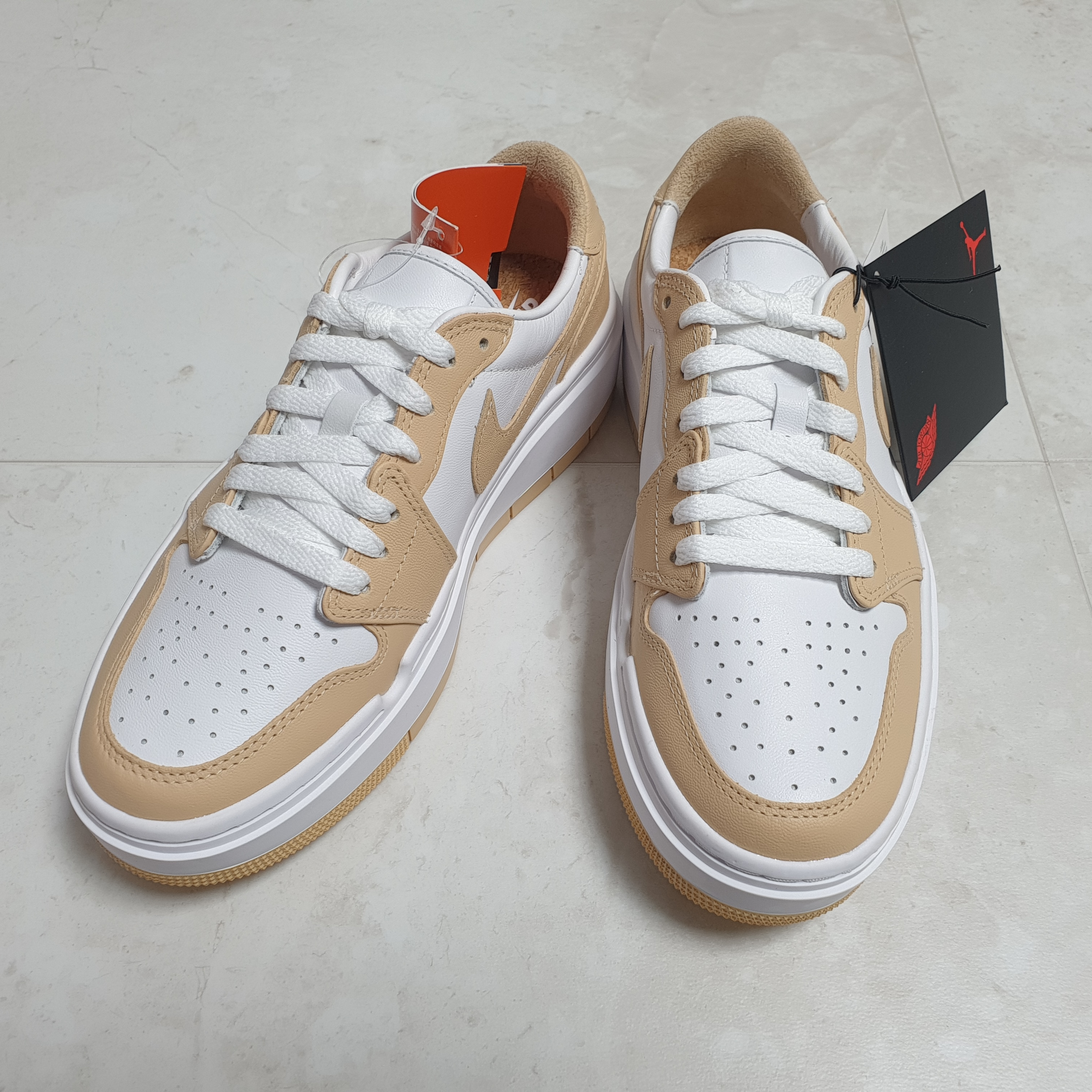 (W) Jordan 1 Elevate Low White Onyx 착용 스타일 - 3