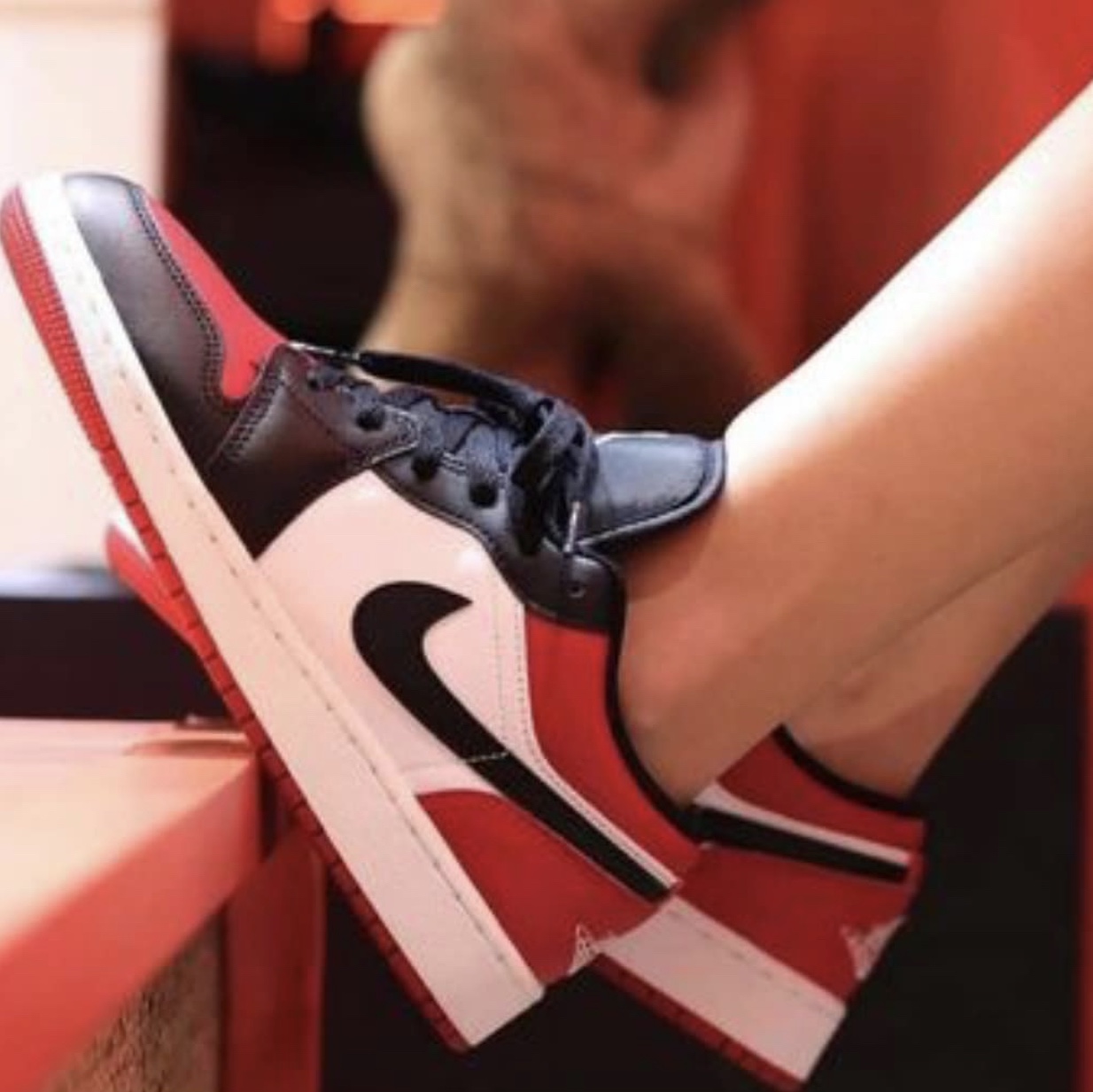 (GS) Jordan 1 Low Bred Toe 착용 스타일 - 2