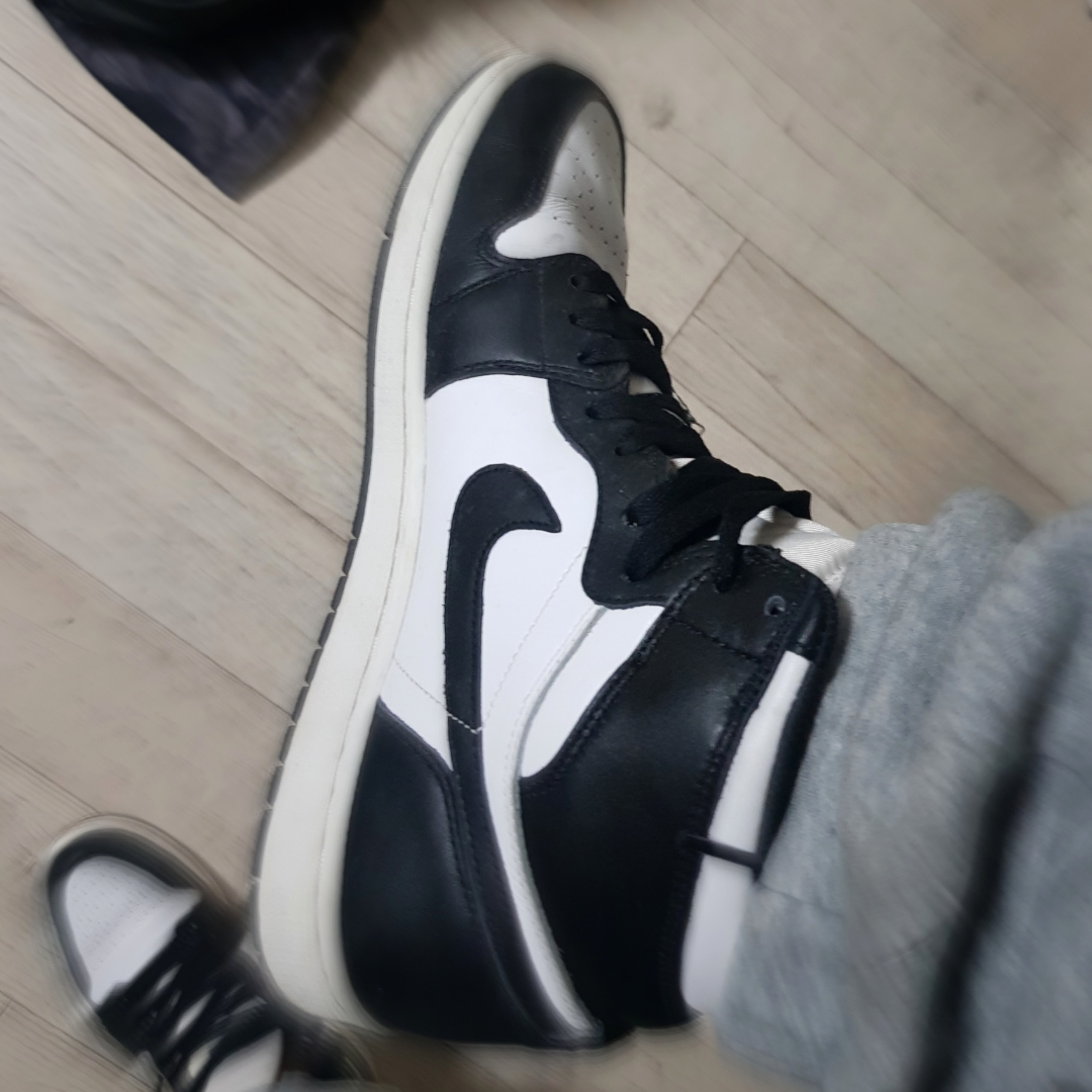 Jordan 1 Retro High OG Black White 2014 착용 스타일