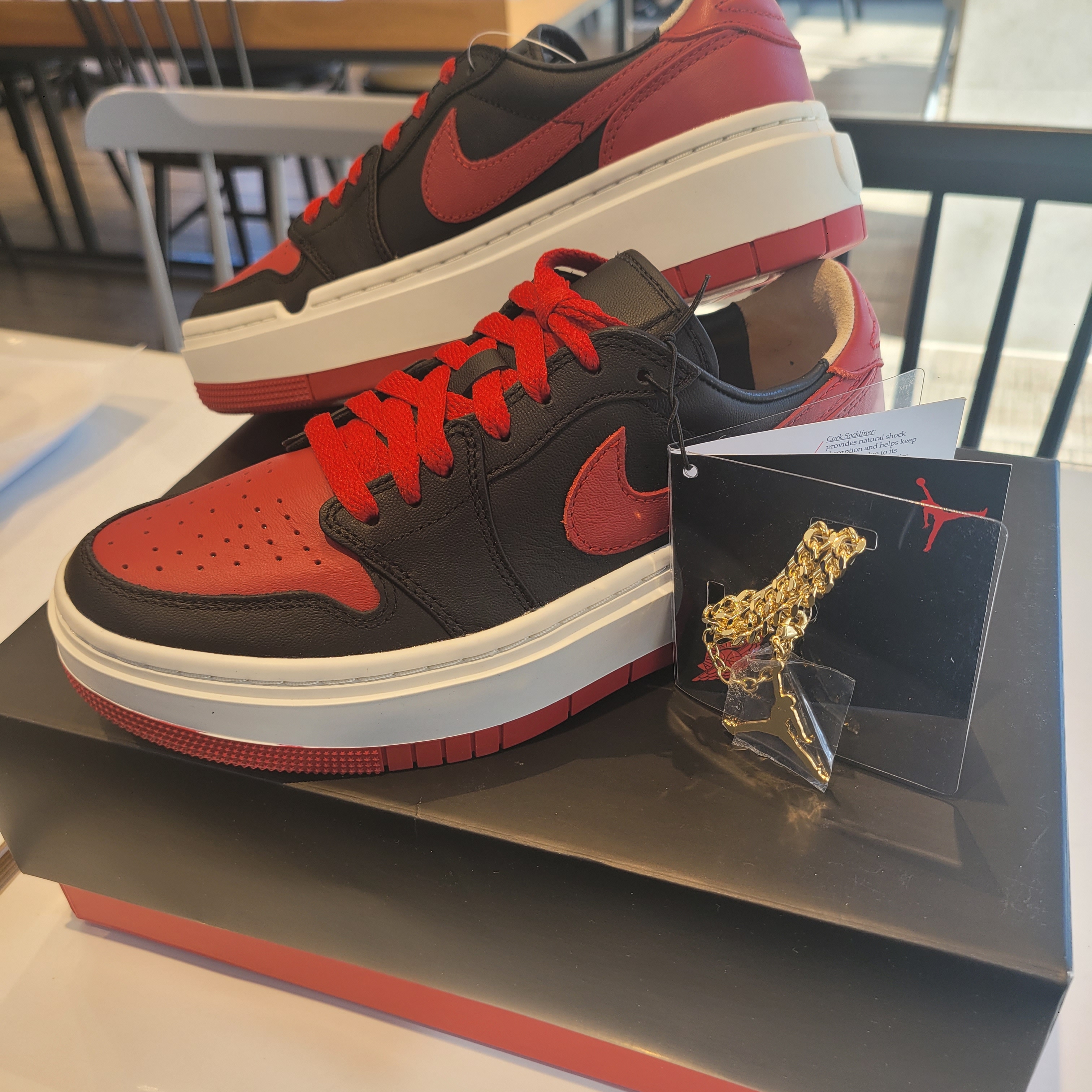 (W) Jordan 1 Elevate Low SE Bred 착용 스타일 - 2