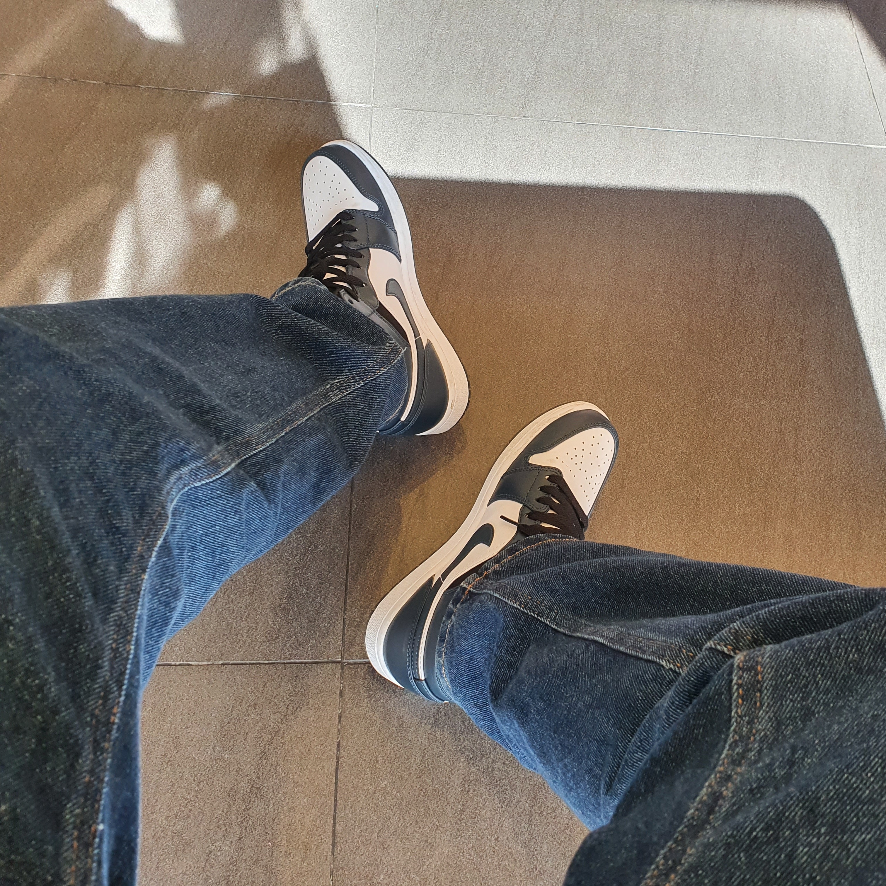 Jordan 1 Mid Dark Teal 착용 스타일