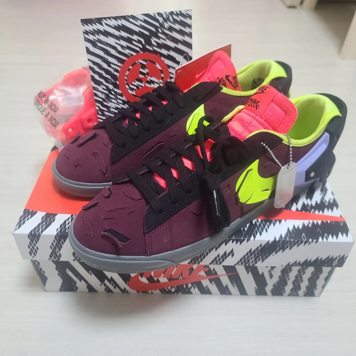 Nike x Acronym Blazer Low Night Maroon 착용 스타일