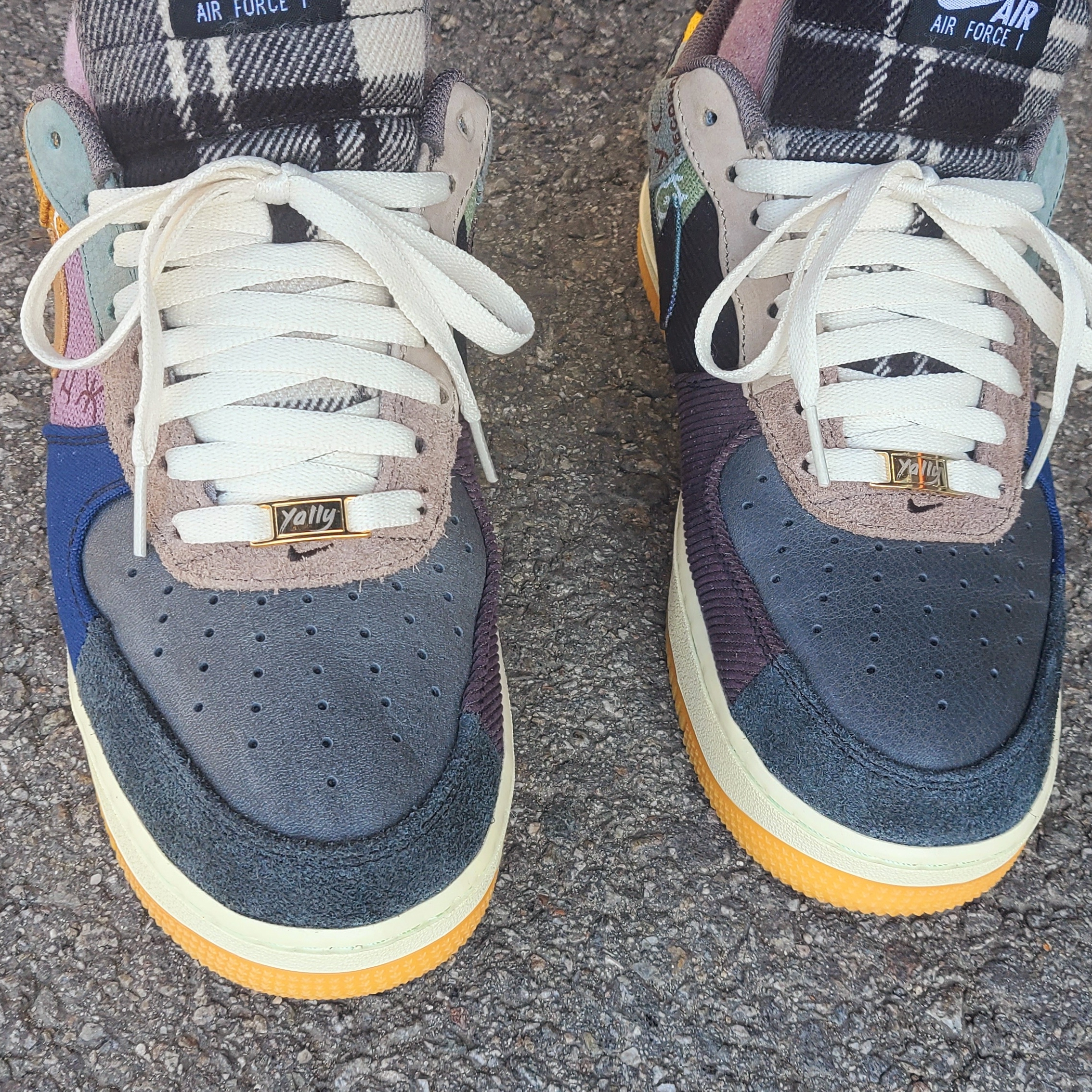 Nike x Travis Scott Air Force 1 Low Cactus Jack 착용 스타일 - 1