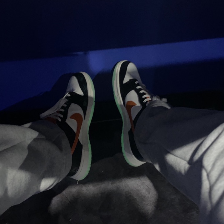 Nike Dunk Low Retro PRM Halloween 착용 스타일 - 1