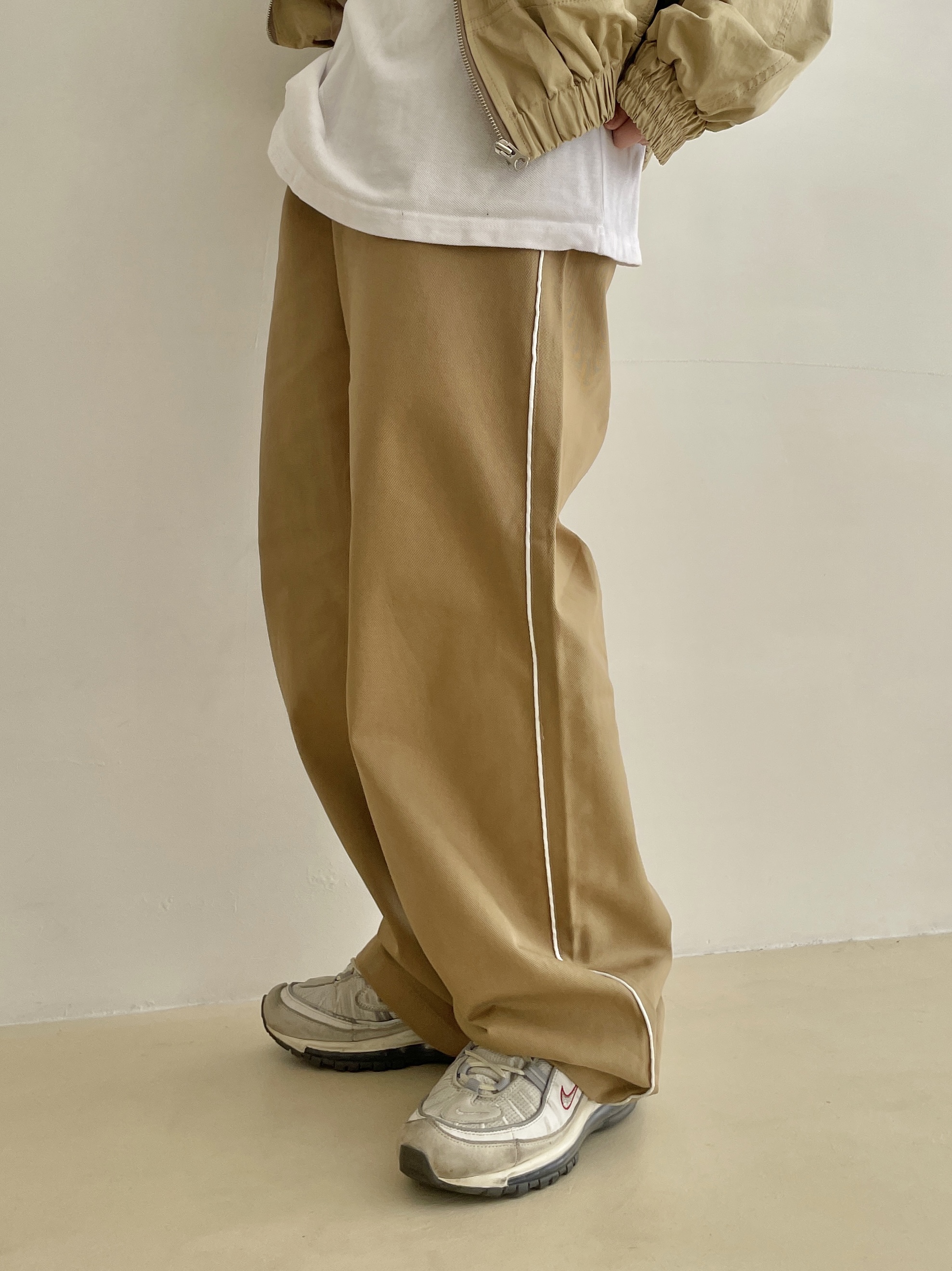 Nike Air Max 98 Summit White 착용 스타일 - 4