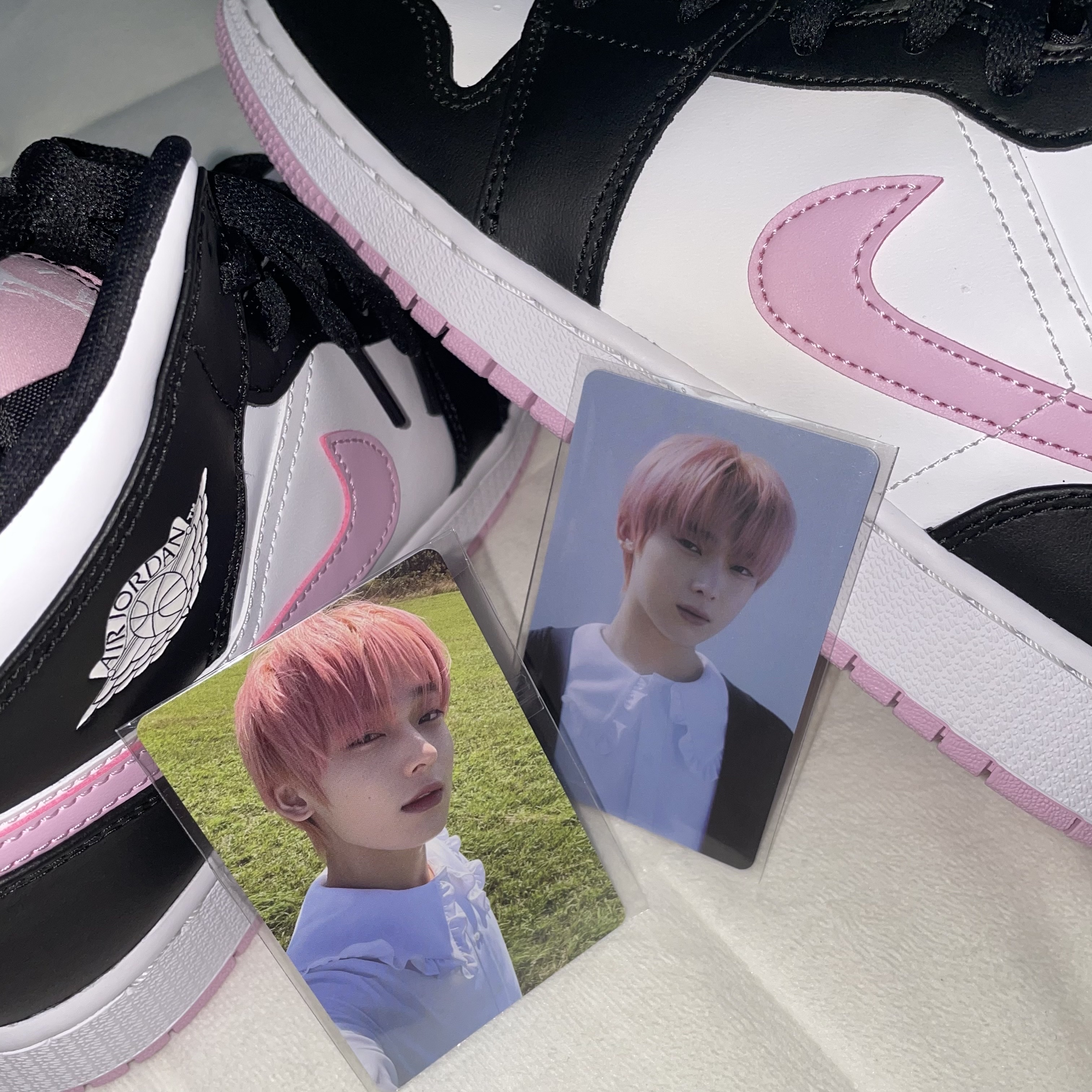 (GS) Jordan 1 Mid Light Arctic Pink 착용 스타일 - 1