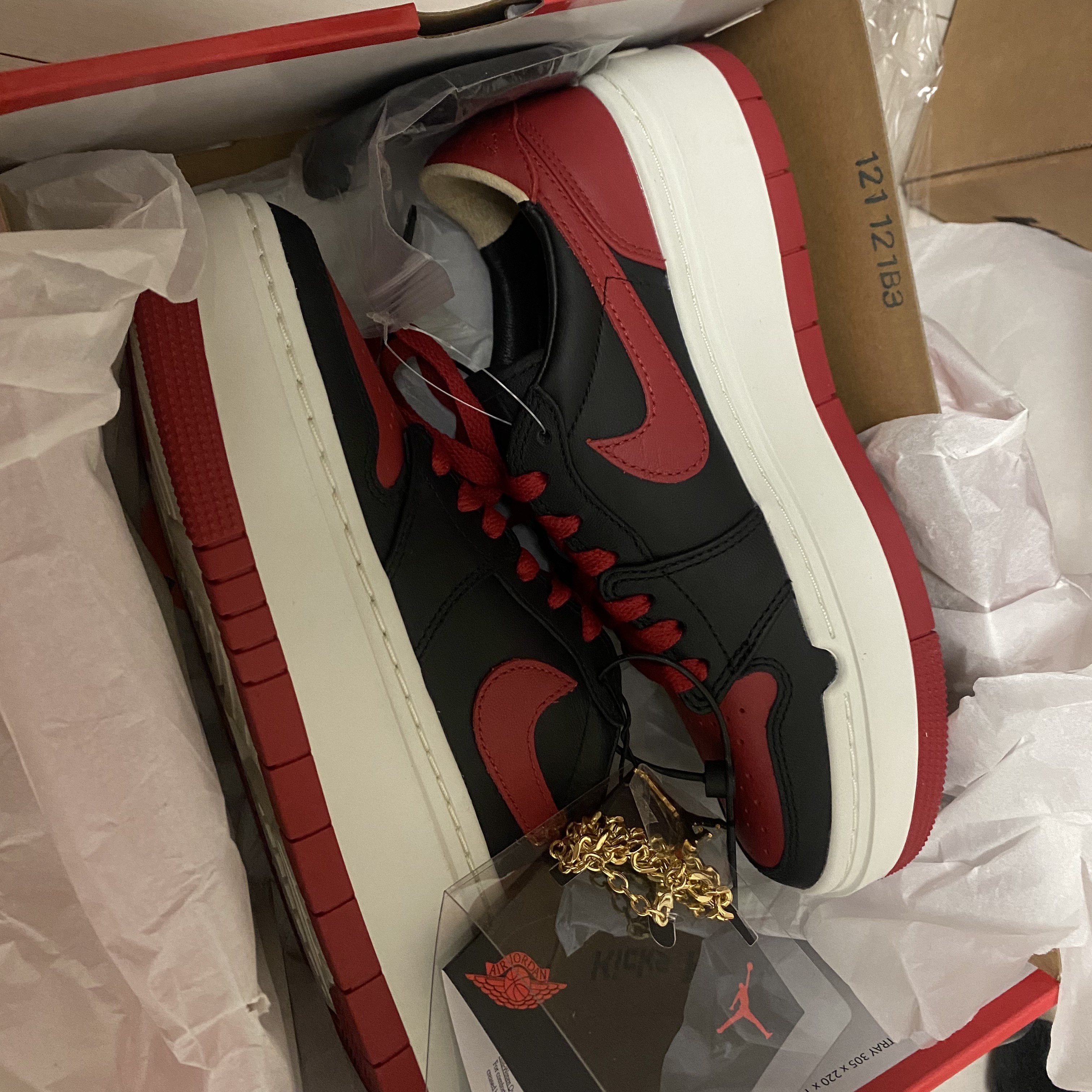 (W) Jordan 1 Elevate Low SE Bred 착용 스타일 - 3