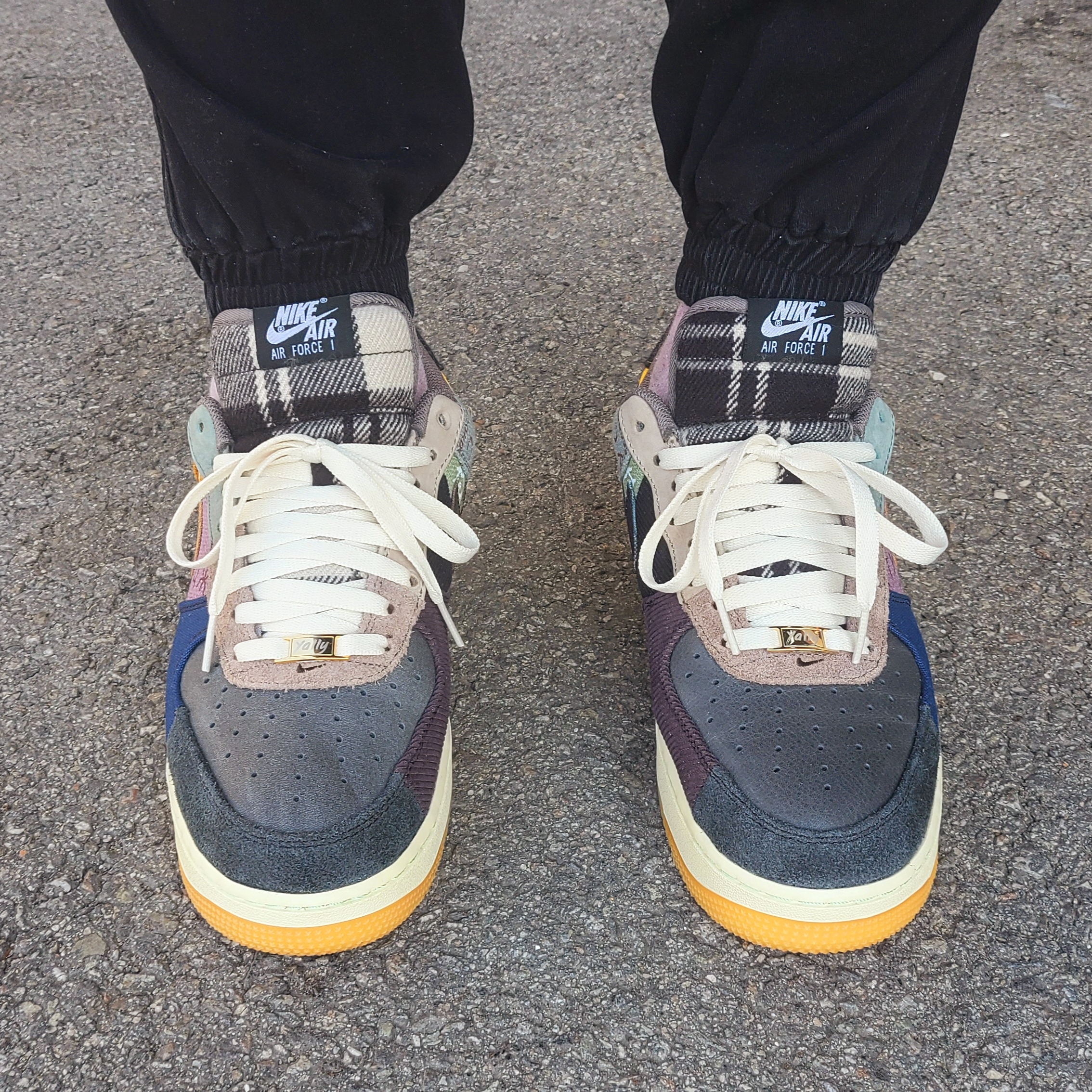 Nike x Travis Scott Air Force 1 Low Cactus Jack 착용 스타일 - 4
