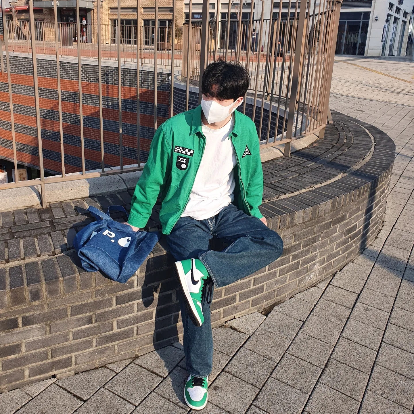 (W) Jordan 1 Retro High OG Lucky Green 착용 스타일 - 1