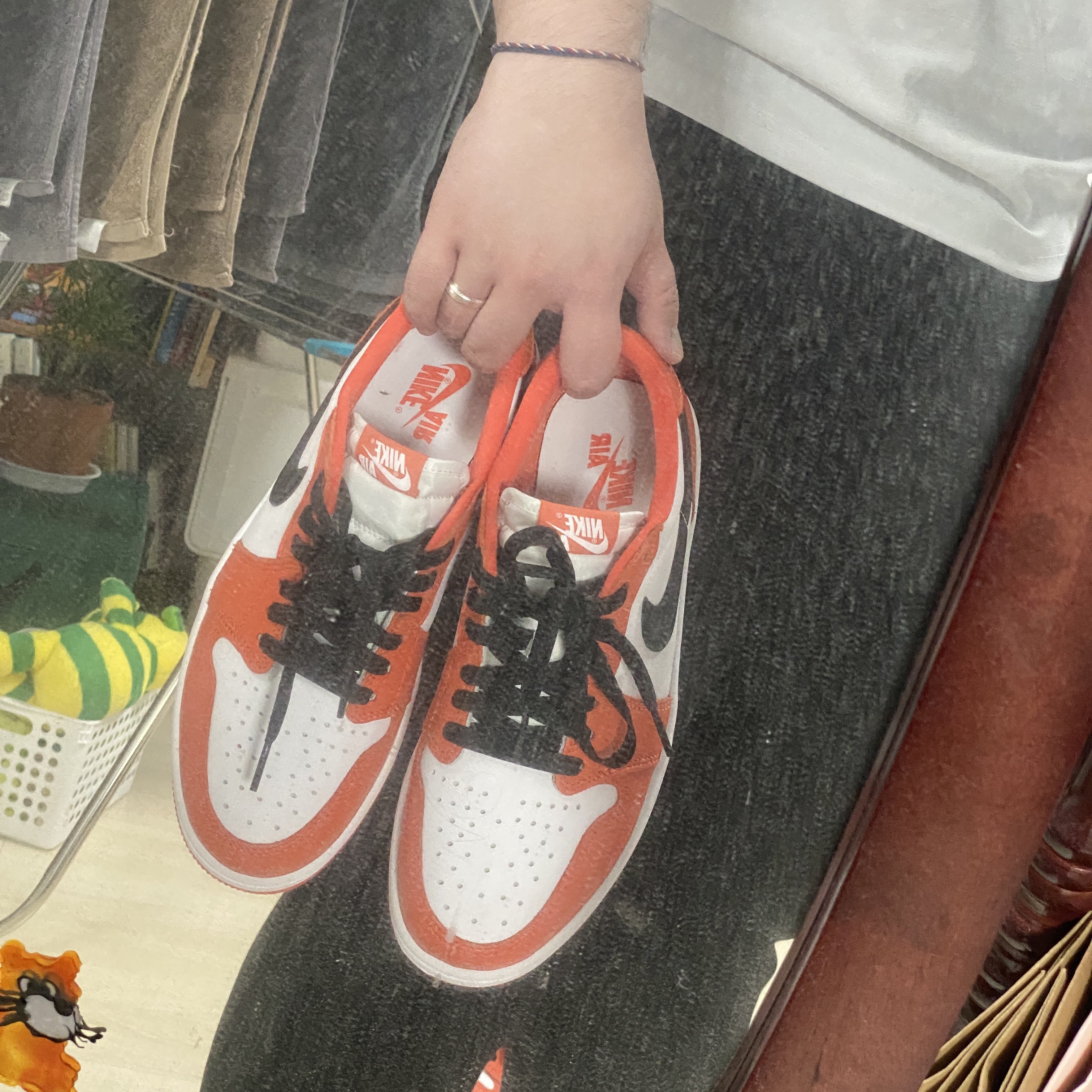 Jordan 1 Low OG Starfish 착용 스타일 - 1