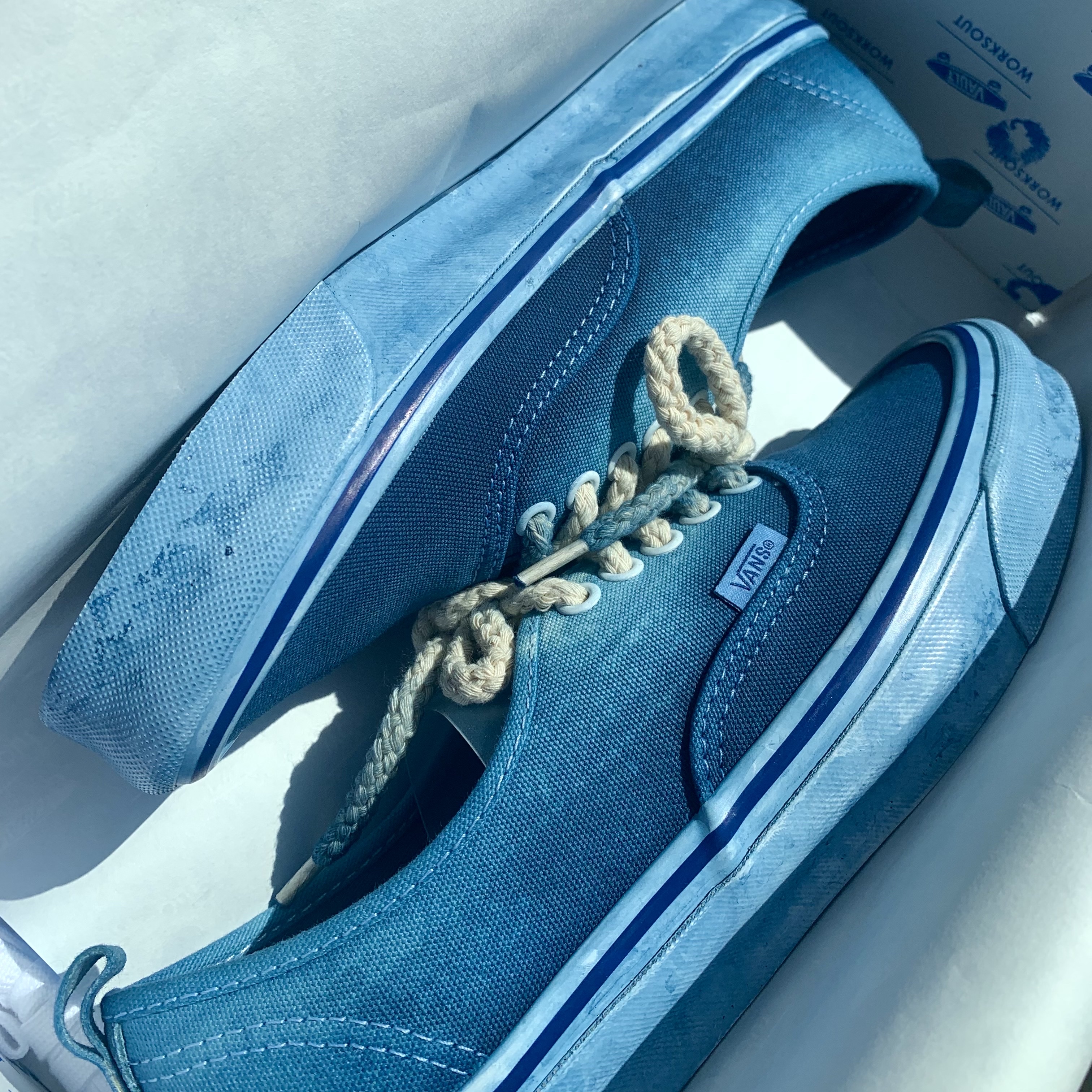 Vans Vault x Worksout OG Authentic LX Indigo 착용 스타일