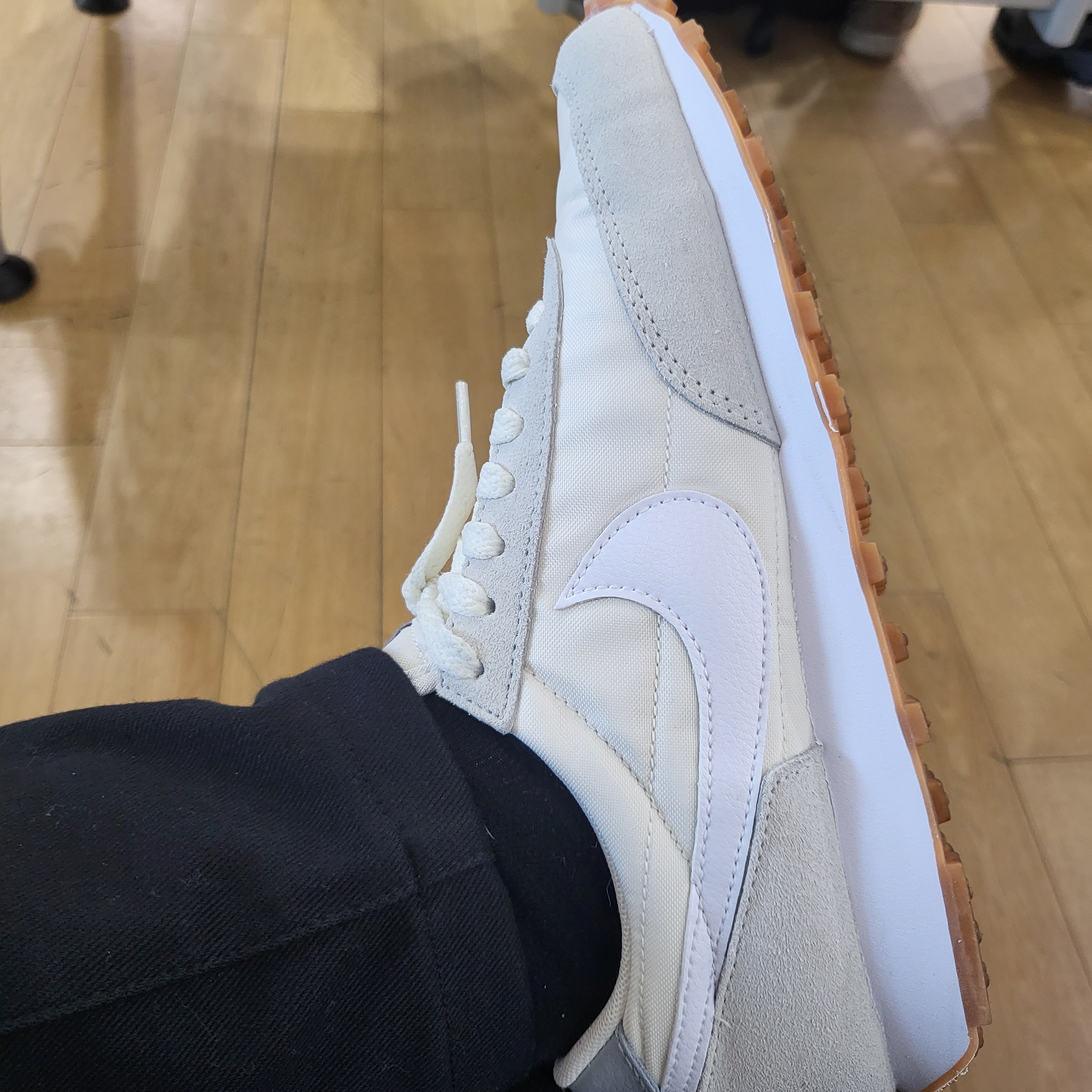 (W) Nike Daybreak Summit White 착용 스타일 - 2