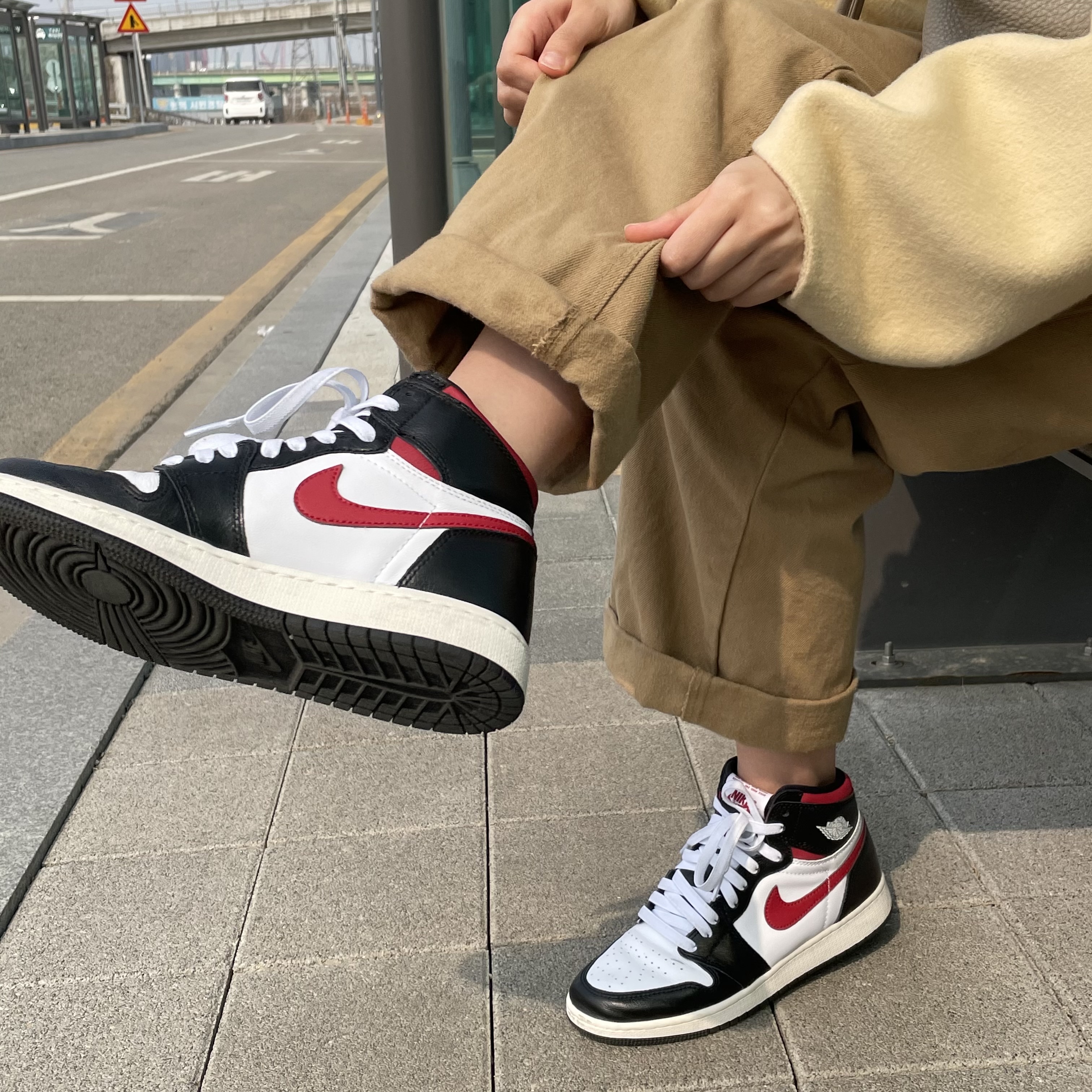 (GS) Jordan 1 Retro High OG Gym Red 착용 스타일