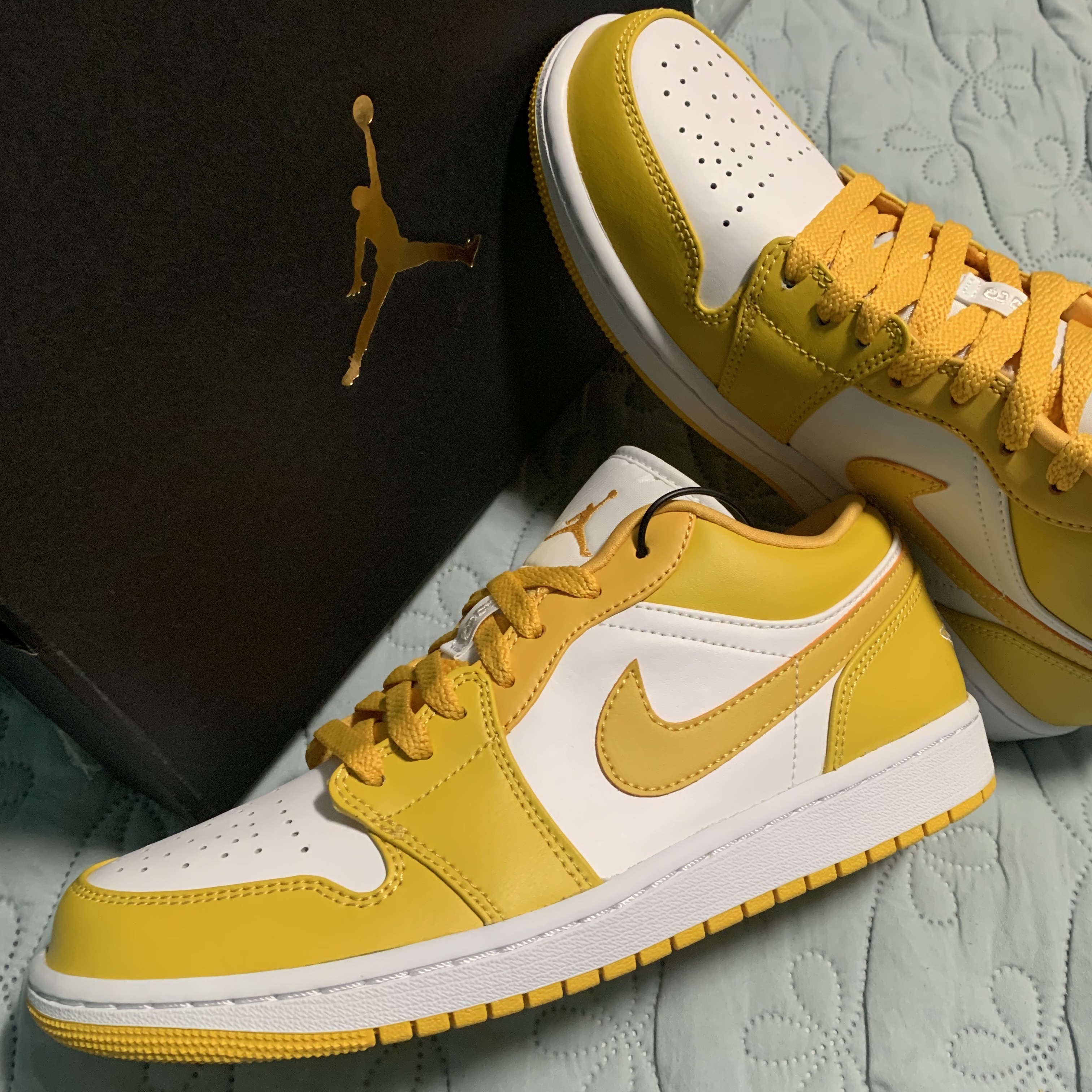 Jordan 1 Low Pollen 착용 스타일 - 1