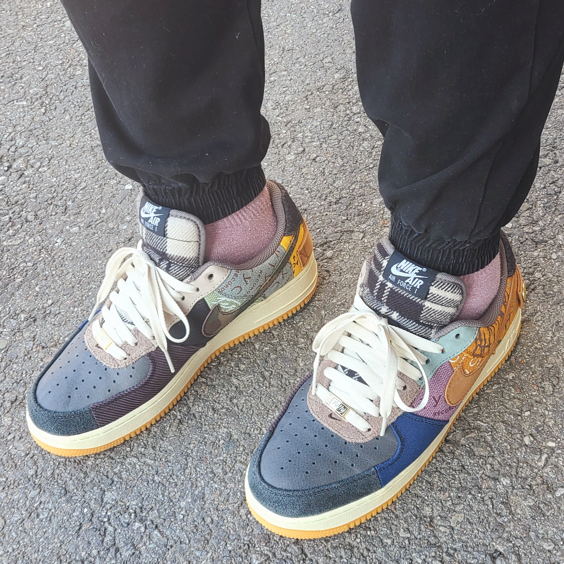 Nike x Travis Scott Air Force 1 Low Cactus Jack 착용 스타일 - 3