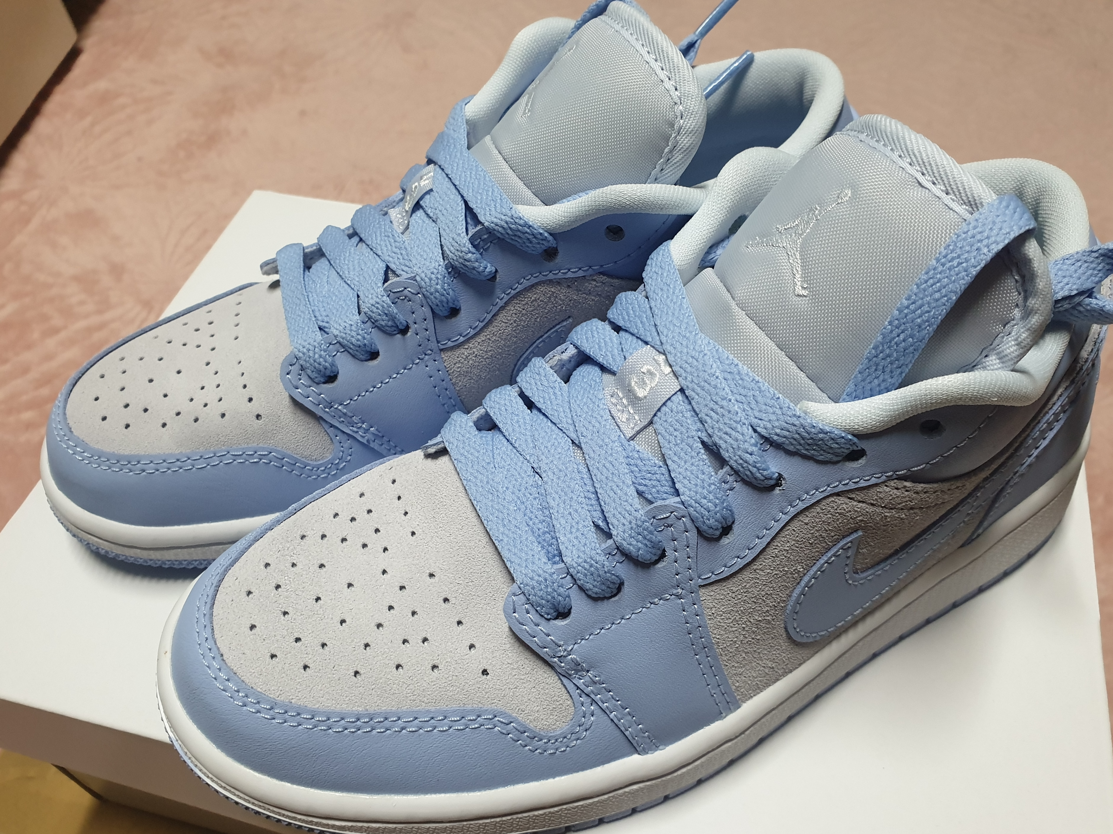 (W) Jordan 1 Low Aluminum 착용 스타일 - 2