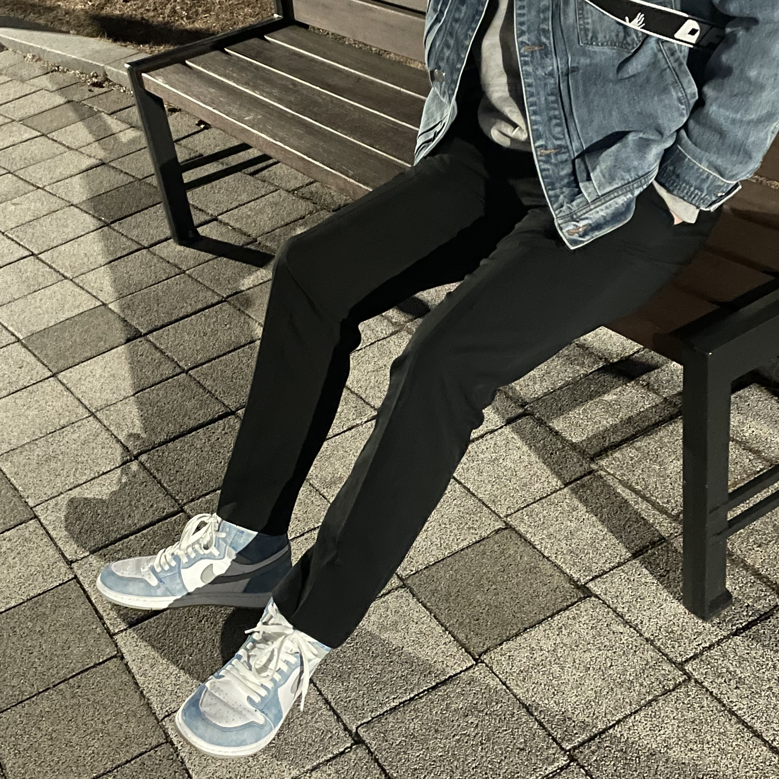 Jordan 1 Retro High OG Hyper Royal, Off-White x Amore Pacific Protection Box (Without Cosmetics) 착용 스타일